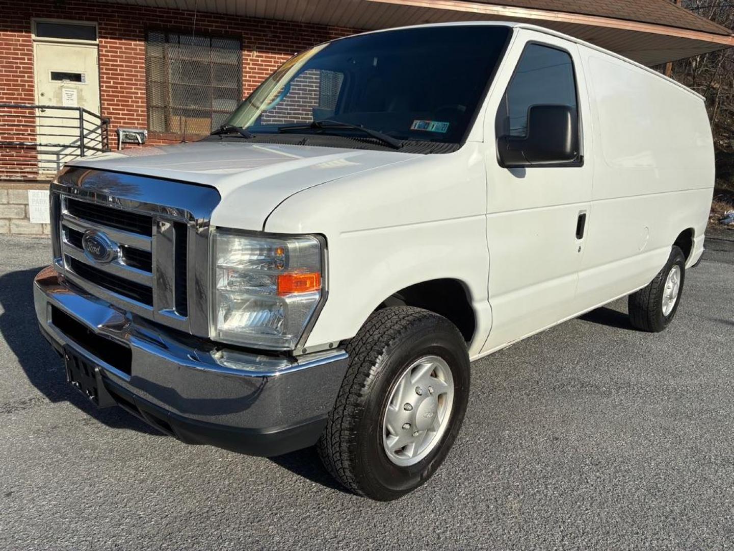 2010 Ford E-Series Econoline Van Commercial