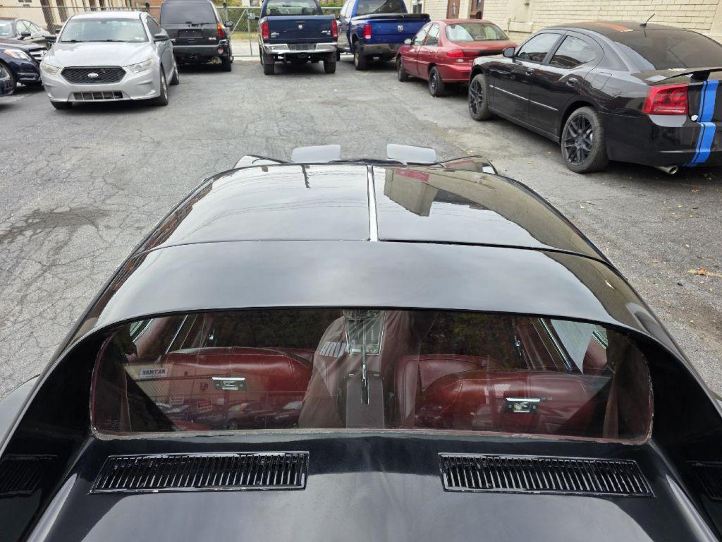 1974 BLACK CHEVROLET CORVETTE L-82 CONVERTIBLE T-TOP (00001Z37T4S) , Automatic transmission, located at 117 North Cameron Street, Harrisburg, PA, 17101, (717) 963-8962, 40.266762, -76.875259 - WE FINANCE!!! Good Credit/ Bad Credit/ No Credit - ALL Trade-Ins Welcomed!!! ***Guaranteed Credit Approval*** APPLY ONLINE or CALL us TODAY ;) Please call us to discuss your cash and financing options. - Photo#12