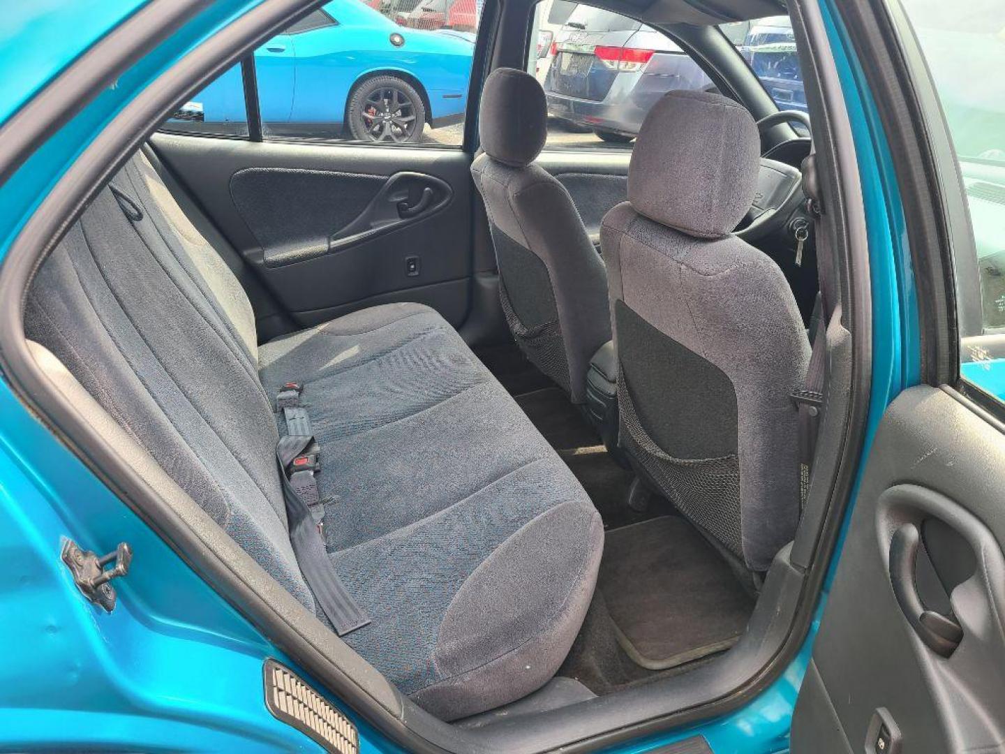 1995 GREEN CHEVROLET CAVALIER LS (1G1JF5244S7) with an 2.2L engine, Automatic transmission, located at 117 North Cameron Street, Harrisburg, PA, 17101, (717) 963-8962, 40.266762, -76.875259 - WE FINANCE!!! Good Credit/ Bad Credit/ No Credit - ALL Trade-Ins Welcomed!!! ***Guaranteed Credit Approval*** APPLY ONLINE or CALL us TODAY ;) Internet Prices and Marketplace Prices are SPECIAL discounted ***CASH DEALS*** Retail Prices are higher. Please call us to discuss your cash and finan - Photo#10