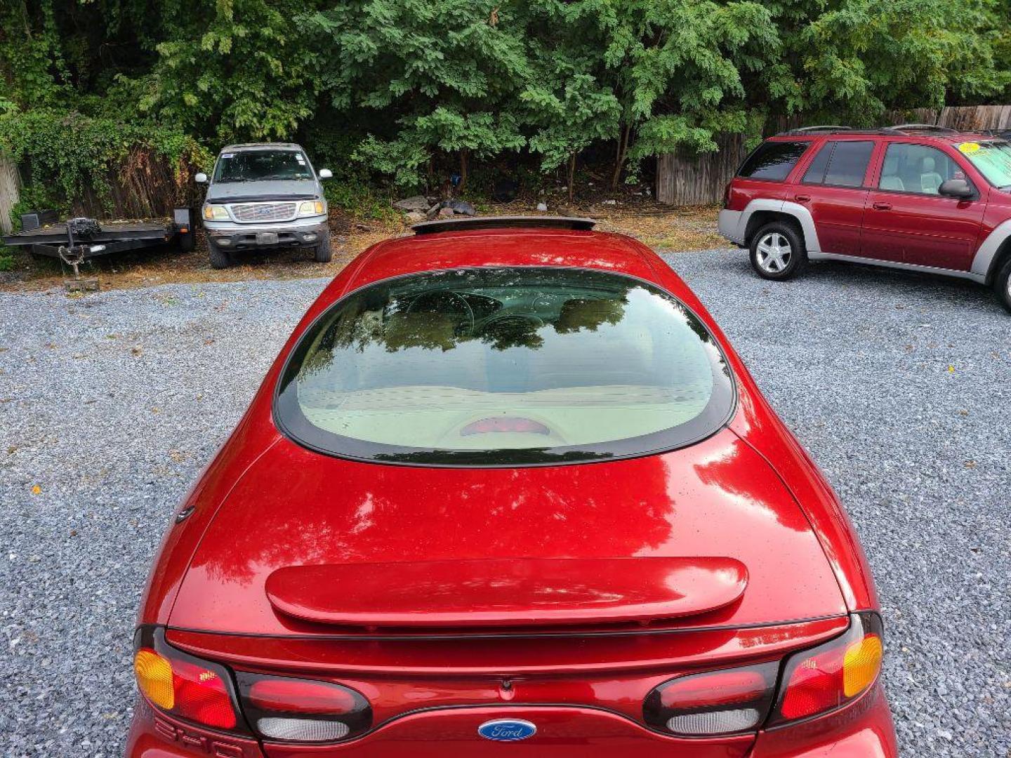 1996 RED FORD TAURUS SHO (1FALP54N4TA) with an 3.4L engine, Automatic transmission, located at 117 North Cameron Street, Harrisburg, PA, 17101, (717) 963-8962, 40.266762, -76.875259 - WE FINANCE!!! Good Credit/ Bad Credit/ No Credit - ALL Trade-Ins Welcomed!!! ***Guaranteed Credit Approval*** APPLY ONLINE or CALL us TODAY ;) Internet Prices and Marketplace Prices are SPECIAL discounted ***CASH DEALS*** Retail Prices are higher. Please call us to discuss your cash and finan - Photo#4