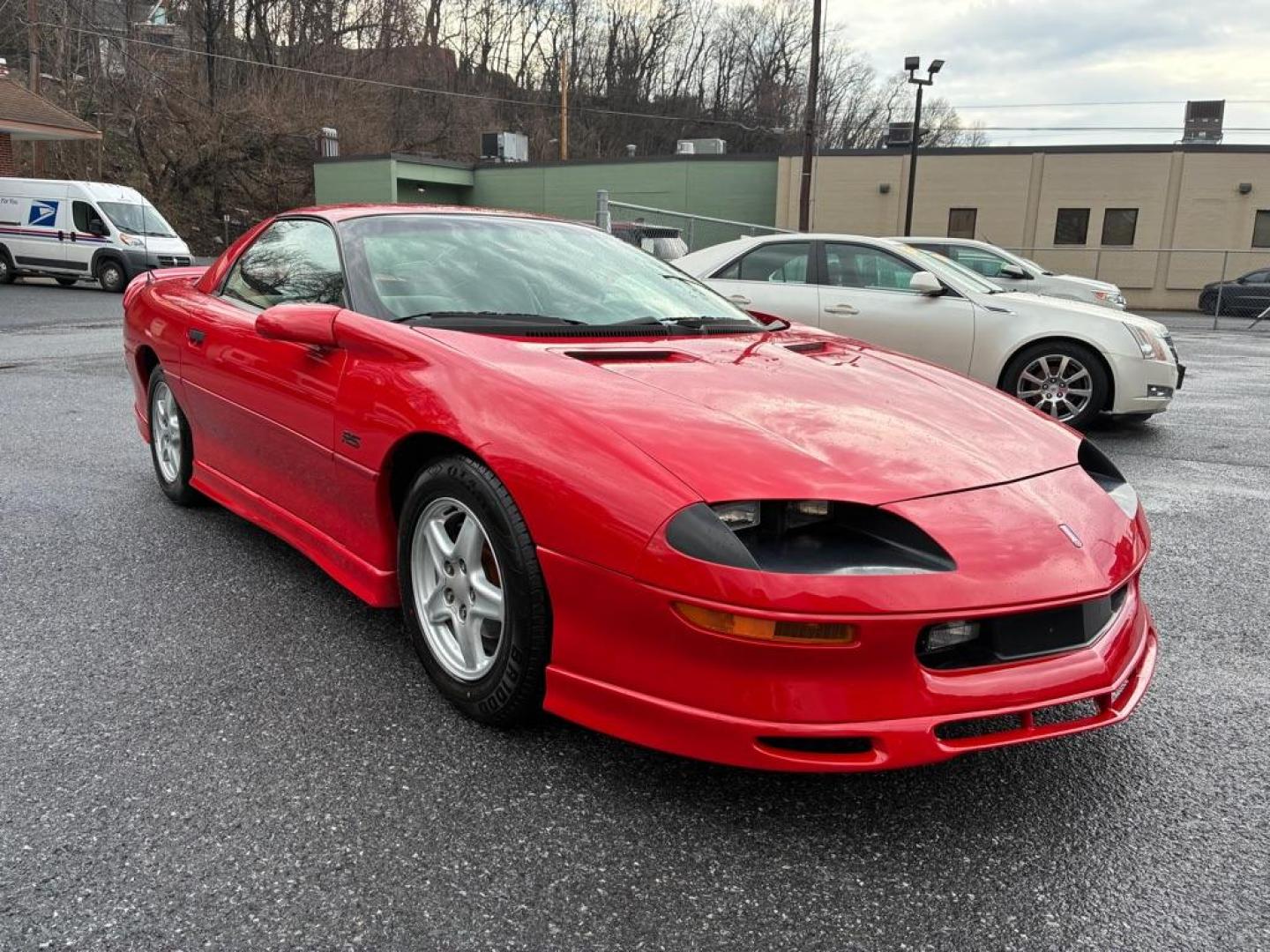 1997 RED CHEVROLET CAMARO BASE (2G1FP22K7V2) with an 3.8L engine, 5-Speed Manual transmission, located at 7981 Paxton Street, Harrisburg, PA, 17111, (717) 561-2926, 40.261490, -76.749229 - WE FINANCE!!! Good Credit/ Challenged Credit/ No Credit - ALL Trade-Ins Welcomed!!! APPLY ONLINE or CALL us TODAY ;) Please call us to discuss your cash and/or financing options. - Photo#7