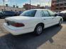 1997 WHITE MERCURY GRAND MARQUIS GS (2MELM74W3VX) with an 4.6L engine, Automatic transmission, located at 117 North Cameron Street, Harrisburg, PA, 17101, (717) 963-8962, 40.266762, -76.875259 - WE FINANCE!!! Good Credit/ Bad Credit/ No Credit - ALL Trade-Ins Welcomed!!! ***Guaranteed Credit Approval*** APPLY ONLINE or CALL us TODAY ;) Please call us to discuss your cash and financing options. - Photo#4