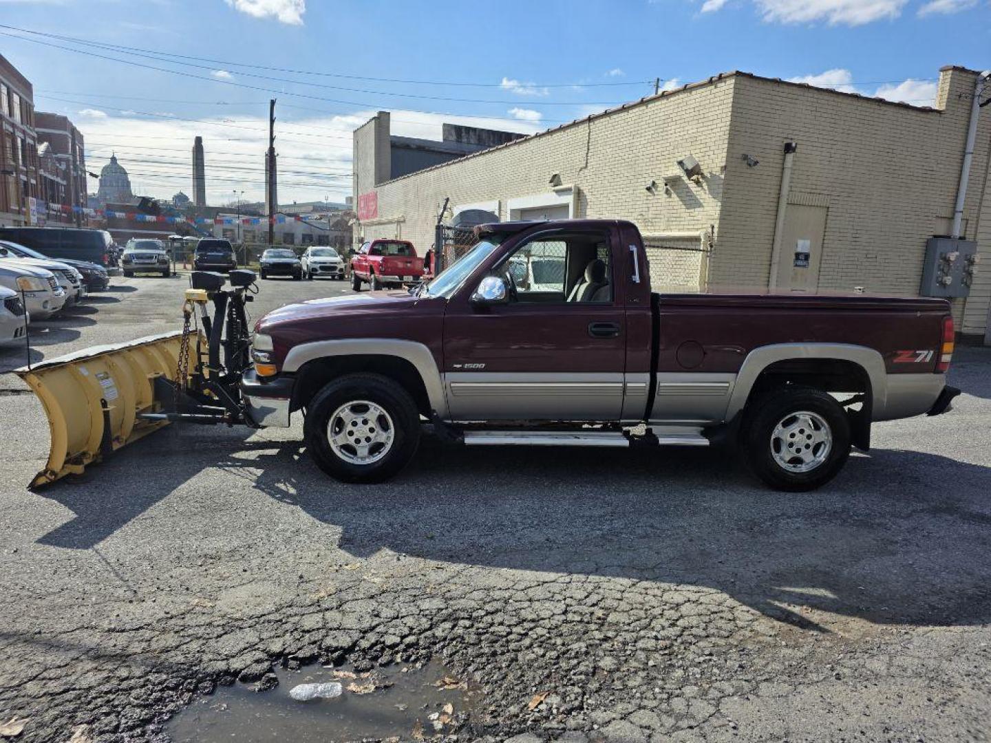 1999 MAROON CHEVROLET SILVERADO K1500 LS (1GCEK14T9XZ) with an 5.3L engine, Automatic transmission, located at 117 North Cameron Street, Harrisburg, PA, 17101, (717) 963-8962, 40.266762, -76.875259 - WE FINANCE!!! Good Credit/ Bad Credit/ No Credit - ALL Trade-Ins Welcomed!!! ***Guaranteed Credit Approval*** APPLY ONLINE or CALL us TODAY ;) Internet Prices and Marketplace Prices are SPECIAL discounted ***CASH DEALS*** Retail Prices are higher. Please call us to discuss your cash and finan - Photo#1