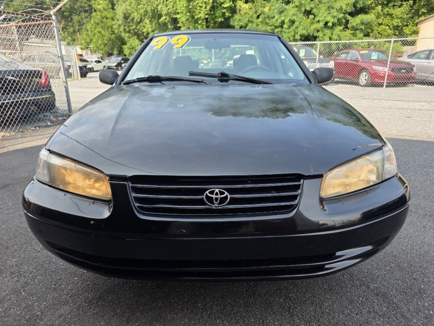 1999 BLACK TOYOTA CAMRY CE (4T1BG22K0XU) with an 2.2L engine, Automatic transmission, located at 7981 Paxton Street, Harrisburg, PA, 17111, (717) 561-2926, 40.261490, -76.749229 - $1700 CASH DEAL, RUNS AND DRIVES, COLD A/C. TRADE IN SPECIAL. NOT INSPECTED AS-IS- Photo#8