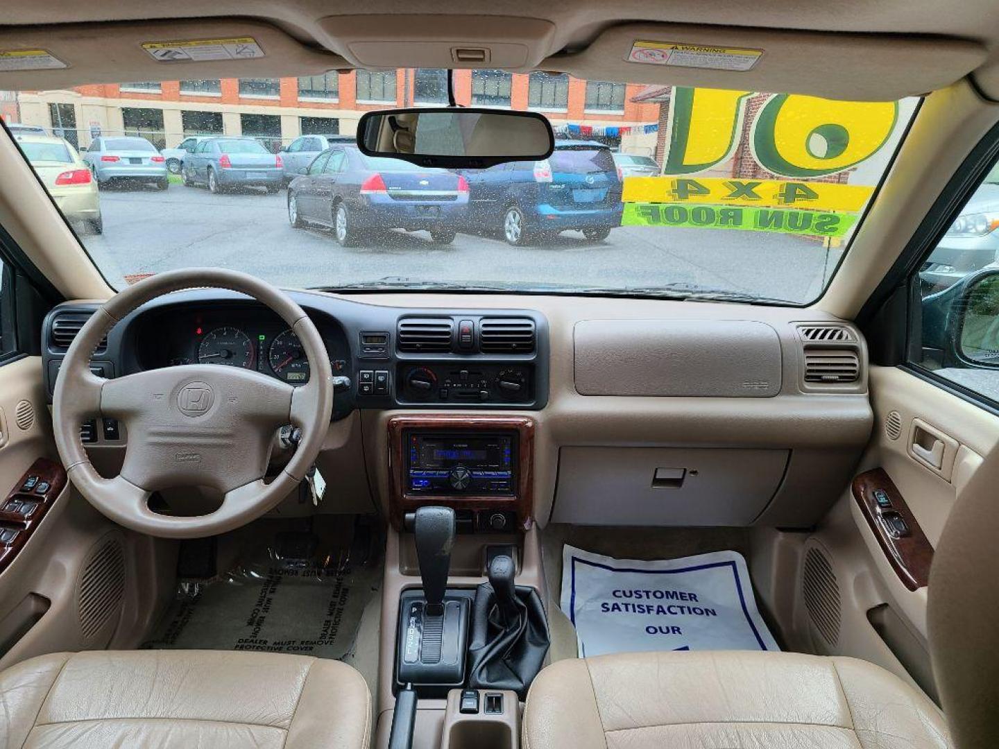 2001 GREEN HONDA PASSPORT EX (4S6DM58W914) with an 3.2L engine, Automatic transmission, located at 117 North Cameron Street, Harrisburg, PA, 17101, (717) 963-8962, 40.266762, -76.875259 - WE FINANCE!!! Good Credit/ Bad Credit/ No Credit - ALL Trade-Ins Welcomed!!! ***Guaranteed Credit Approval*** APPLY ONLINE or CALL us TODAY ;) Internet Prices and Marketplace Prices are SPECIAL discounted ***CASH DEALS*** Retail Prices are higher. Please call us to discuss your cash and finan - Photo#10