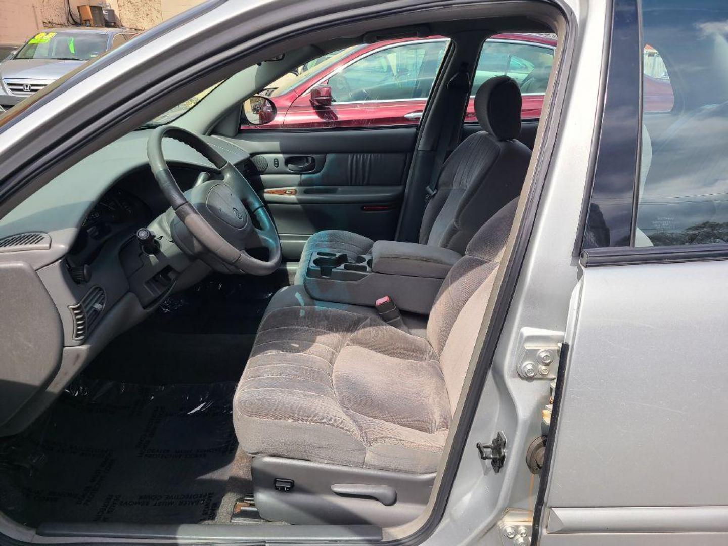 2003 SILVER BUICK CENTURY CUSTOM (2G4WS52J831) with an 3.1L engine, Automatic transmission, located at 117 North Cameron Street, Harrisburg, PA, 17101, (717) 963-8962, 40.266762, -76.875259 - WE FINANCE!!! Good Credit/ Bad Credit/ No Credit - ALL Trade-Ins Welcomed!!! ***Guaranteed Credit Approval*** APPLY ONLINE or CALL us TODAY ;) Internet Prices and Marketplace Prices are SPECIAL discounted ***CASH DEALS*** Retail Prices are higher. Please call us to discuss your cash and finan - Photo#11