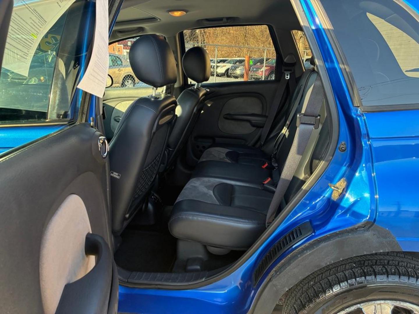 2003 BLUE CHRYSLER PT CRUISER LIMITED (3C8FY68B83T) with an 2.4L engine, Automatic transmission, located at 117 North Cameron Street, Harrisburg, PA, 17101, (717) 963-8962, 40.266762, -76.875259 - WE FINANCE!!! Good Credit/ Challenged Credit/ No Credit - ALL Trade-Ins Welcomed!!! APPLY ONLINE or CALL us TODAY ;) Please call us to discuss your cash and/or financing options. - Photo#11