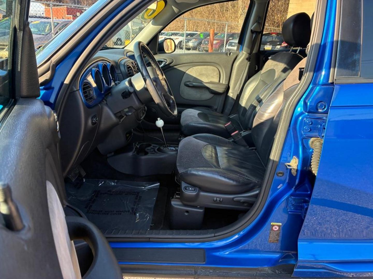 2003 BLUE CHRYSLER PT CRUISER LIMITED (3C8FY68B83T) with an 2.4L engine, Automatic transmission, located at 117 North Cameron Street, Harrisburg, PA, 17101, (717) 963-8962, 40.266762, -76.875259 - WE FINANCE!!! Good Credit/ Challenged Credit/ No Credit - ALL Trade-Ins Welcomed!!! APPLY ONLINE or CALL us TODAY ;) Please call us to discuss your cash and/or financing options. - Photo#13
