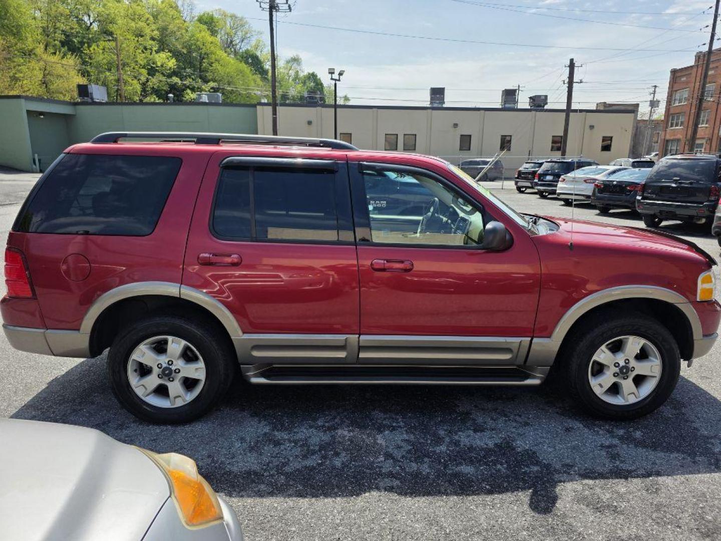 2003 RED FORD EXPLORER EDDIE BAUER (1FMZU74W73U) with an 4.6L engine, Automatic transmission, located at 117 North Cameron Street, Harrisburg, PA, 17101, (717) 963-8962, 40.266762, -76.875259 - WE FINANCE!!! MOST vehicles are available for financing. Good Credit/ Challenged Credit/ No Credit - ALL Trade-Ins Welcomed!!! APPLY ONLINE or CALL us TODAY Please call us to discuss your cash and/or financing options. Thanks for checking our inventory! We're here to help. - Photo#5