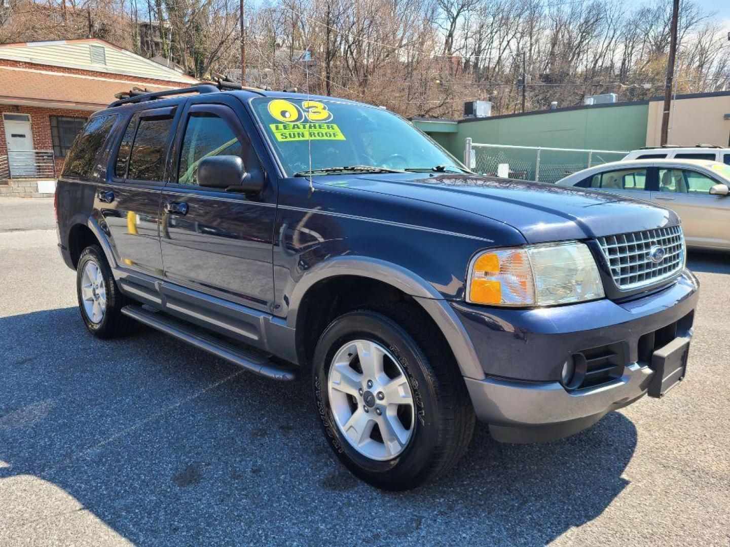 2003 BLUE FORD EXPLORER XLT (1FMZU73KX3U) with an 4.0L engine, Automatic transmission, located at 117 North Cameron Street, Harrisburg, PA, 17101, (717) 963-8962, 40.266762, -76.875259 - WE FINANCE!!! Good Credit/ Bad Credit/ No Credit - ALL Trade-Ins Welcomed!!! ***Guaranteed Credit Approval*** APPLY ONLINE or CALL us TODAY ;) Internet Prices and Marketplace Prices are SPECIAL discounted ***CASH DEALS*** Retail Prices are higher. Please call us to discuss your cash and finan - Photo#6