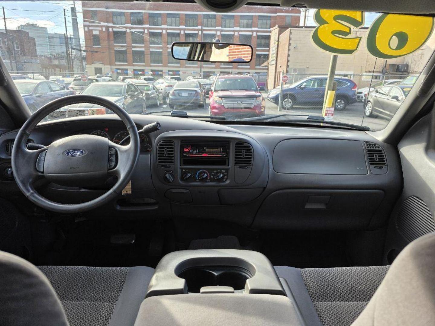 2003 SILVER FORD F150 SUPERCREW (1FTRW08L33K) with an 5.4L engine, Automatic transmission, located at 117 North Cameron Street, Harrisburg, PA, 17101, (717) 963-8962, 40.266762, -76.875259 - WE FINANCE!!! Good Credit/ Bad Credit/ No Credit - ALL Trade-Ins Welcomed!!! ***Guaranteed Credit Approval*** APPLY ONLINE or CALL us TODAY ;) Please call us to discuss your cash and financing options. - Photo#11