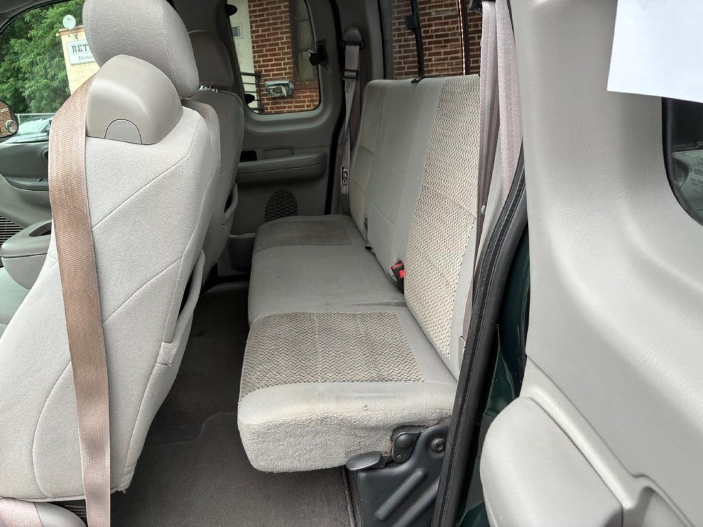2003 GREEN FORD F150 (1FTRX17243N) with an 4.2L engine, Automatic transmission, located at 117 North Cameron Street, Harrisburg, PA, 17101, (717) 963-8962, 40.266762, -76.875259 - WE FINANCE!!! MOST vehicles are available for financing. Good Credit/ Challenged Credit/ No Credit - ALL Trade-Ins Welcomed!!! APPLY ONLINE or CALL us TODAY Please call us to discuss your cash and/or financing options. Thanks for checking our inventory! We're here to help.- Photo#11