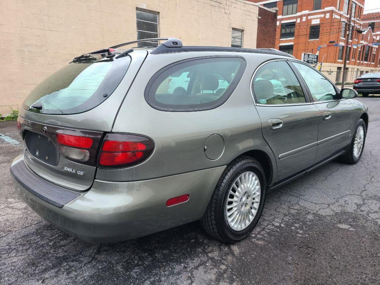 2003 GRAY MERCURY SABLE GS (1MEFM58U03A) with an 3.0L engine, Automatic transmission, located at 117 North Cameron Street, Harrisburg, PA, 17101, (717) 963-8962, 40.266762, -76.875259 - WE FINANCE!!! Good Credit/ Bad Credit/ No Credit - ALL Trade-Ins Welcomed!!! ***Guaranteed Credit Approval*** APPLY ONLINE or CALL us TODAY ;) Internet Prices and Marketplace Prices are SPECIAL discounted ***CASH DEALS*** Retail Prices are higher. Please call us to discuss your cash and finan - Photo#3
