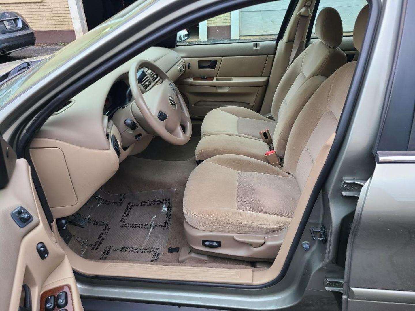 2003 GRAY MERCURY SABLE GS (1MEFM58U03A) with an 3.0L engine, Automatic transmission, located at 117 North Cameron Street, Harrisburg, PA, 17101, (717) 963-8962, 40.266762, -76.875259 - WE FINANCE!!! Good Credit/ Bad Credit/ No Credit - ALL Trade-Ins Welcomed!!! ***Guaranteed Credit Approval*** APPLY ONLINE or CALL us TODAY ;) Internet Prices and Marketplace Prices are SPECIAL discounted ***CASH DEALS*** Retail Prices are higher. Please call us to discuss your cash and finan - Photo#12