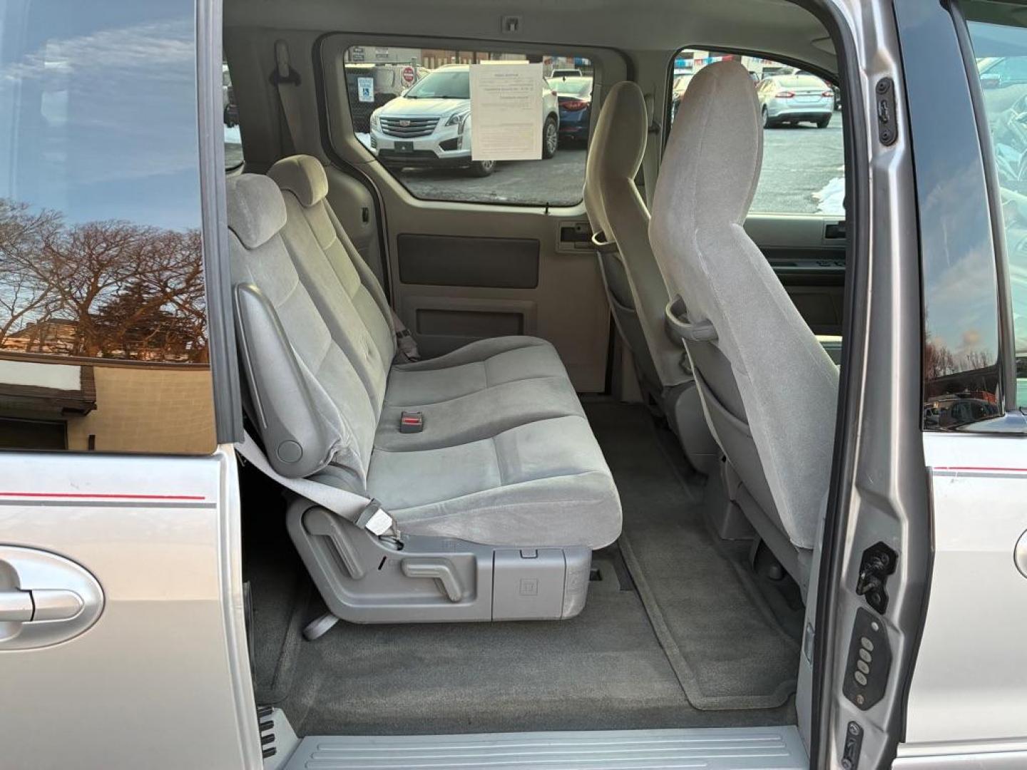 2004 SILVER FORD FREESTAR SES (2FMZA57614B) with an 3.9L engine, Automatic transmission, located at 117 North Cameron Street, Harrisburg, PA, 17101, (717) 963-8962, 40.266762, -76.875259 - WE FINANCE!!! Good Credit/ Challenged Credit/ No Credit - ALL Trade-Ins Welcomed!!! APPLY ONLINE or CALL us TODAY ;) Please call us to discuss your cash and/or financing options. - Photo#9