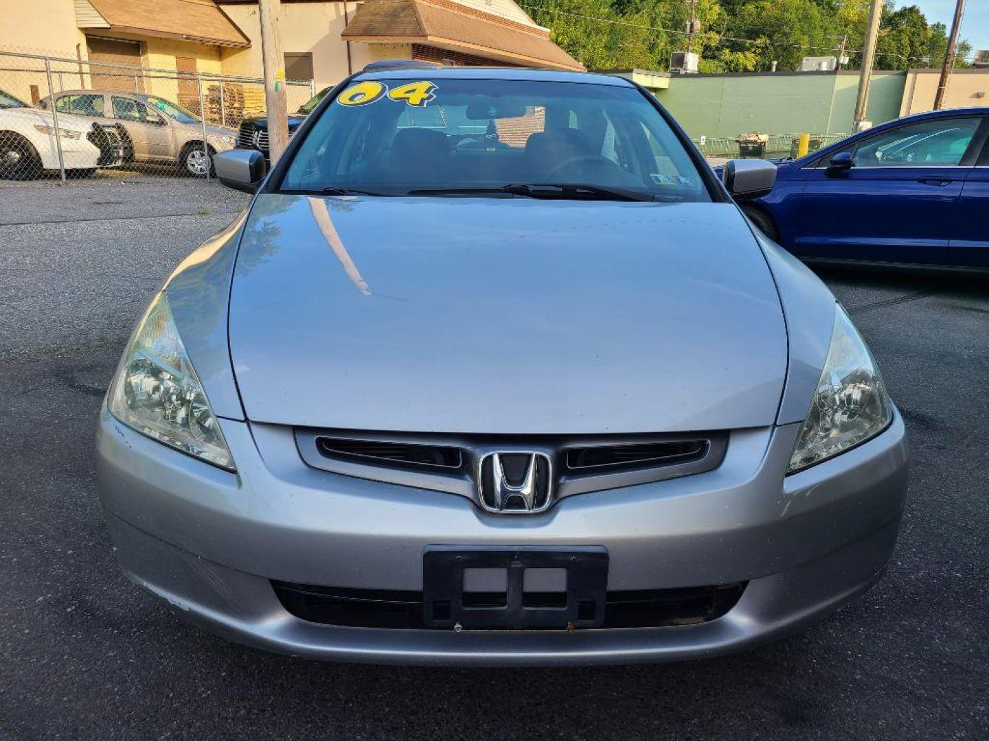 2004 SILVER HONDA ACCORD LX (1HGCM56304A) with an 2.4L engine, Automatic transmission, located at 117 North Cameron Street, Harrisburg, PA, 17101, (717) 963-8962, 40.266762, -76.875259 - WE FINANCE!!! Good Credit/ Bad Credit/ No Credit - ALL Trade-Ins Welcomed!!! ***Guaranteed Credit Approval*** APPLY ONLINE or CALL us TODAY ;) Internet Prices and Marketplace Prices are SPECIAL discounted ***CASH DEALS*** Retail Prices are higher. Please call us to discuss your cash and finan - Photo#7