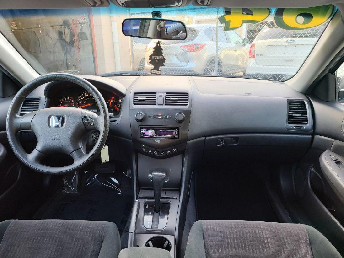 2004 SILVER HONDA ACCORD LX (1HGCM56304A) with an 2.4L engine, Automatic transmission, located at 117 North Cameron Street, Harrisburg, PA, 17101, (717) 963-8962, 40.266762, -76.875259 - WE FINANCE!!! Good Credit/ Bad Credit/ No Credit - ALL Trade-Ins Welcomed!!! ***Guaranteed Credit Approval*** APPLY ONLINE or CALL us TODAY ;) Internet Prices and Marketplace Prices are SPECIAL discounted ***CASH DEALS*** Retail Prices are higher. Please call us to discuss your cash and finan - Photo#9