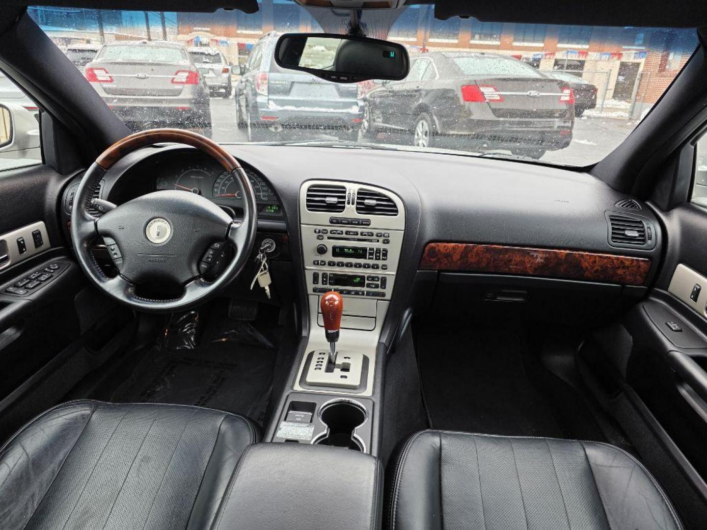 2004 SILVER LINCOLN LS SPORT (1LNHM87A04Y) with an 3.9L engine, Automatic transmission, located at 117 North Cameron Street, Harrisburg, PA, 17101, (717) 963-8962, 40.266762, -76.875259 - WE FINANCE!!! Good Credit/ Challenged Credit/ No Credit - ALL Trade-Ins Welcomed!!! APPLY ONLINE or CALL us TODAY ;) Please call us to discuss your cash and/or financing options. - Photo#11