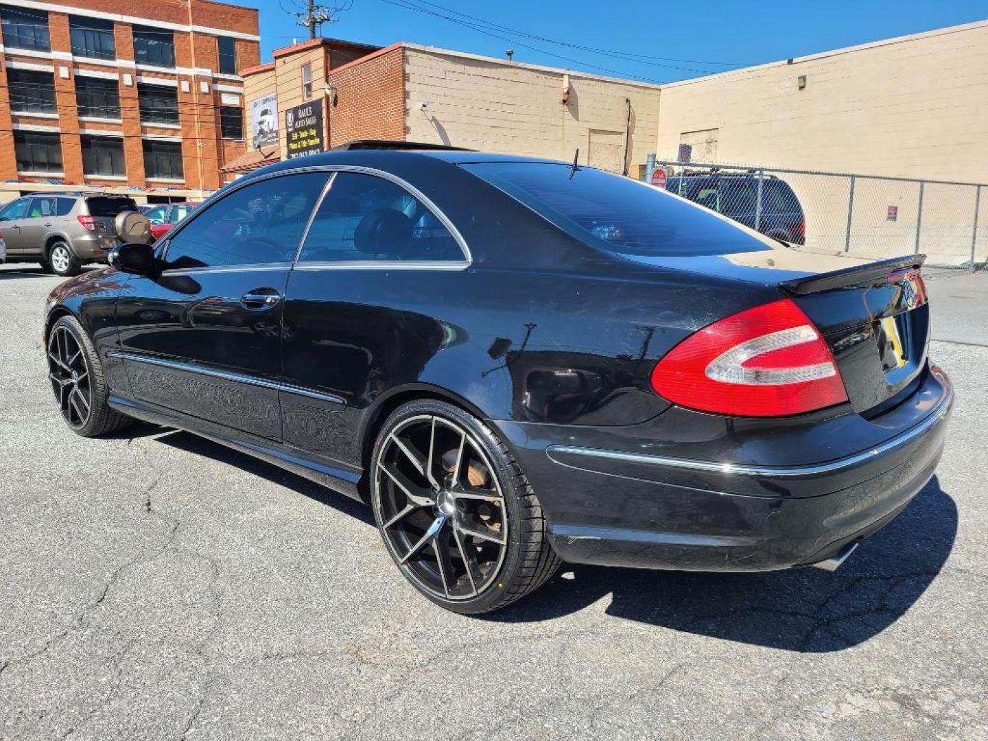 2004 BLACK MERCEDES-BENZ CLK 500 (WDBTJ75JX4F) with an 5.0L engine, Automatic transmission, located at 117 North Cameron Street, Harrisburg, PA, 17101, (717) 963-8962, 40.266762, -76.875259 - WE FINANCE!!! Good Credit/ Bad Credit/ No Credit - ALL Trade-Ins Welcomed!!! ***Guaranteed Credit Approval*** APPLY ONLINE or CALL us TODAY ;) Internet Prices and Marketplace Prices are SPECIAL discounted ***CASH DEALS*** Retail Prices are higher. Please call us to discuss your cash and finan - Photo#2