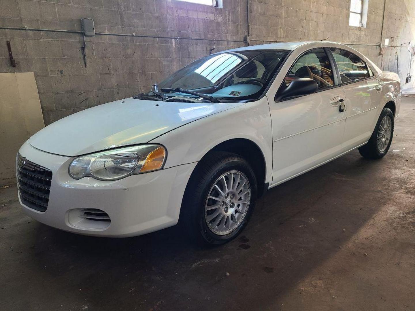 2005 WHITE CHRYSLER SEBRING TOURING (1C3EL56R05N) with an 2.7L engine, Automatic transmission, located at 117 North Cameron Street, Harrisburg, PA, 17101, (717) 963-8962, 40.266762, -76.875259 - WE FINANCE!!! Good Credit/ Bad Credit/ No Credit - ALL Trade-Ins Welcomed!!! ***Guaranteed Credit Approval*** APPLY ONLINE or CALL us TODAY ;) Internet Prices and Marketplace Prices are SPECIAL discounted ***CASH DEALS*** Retail Prices are higher. Please call us to discuss your cash and finan - Photo#0