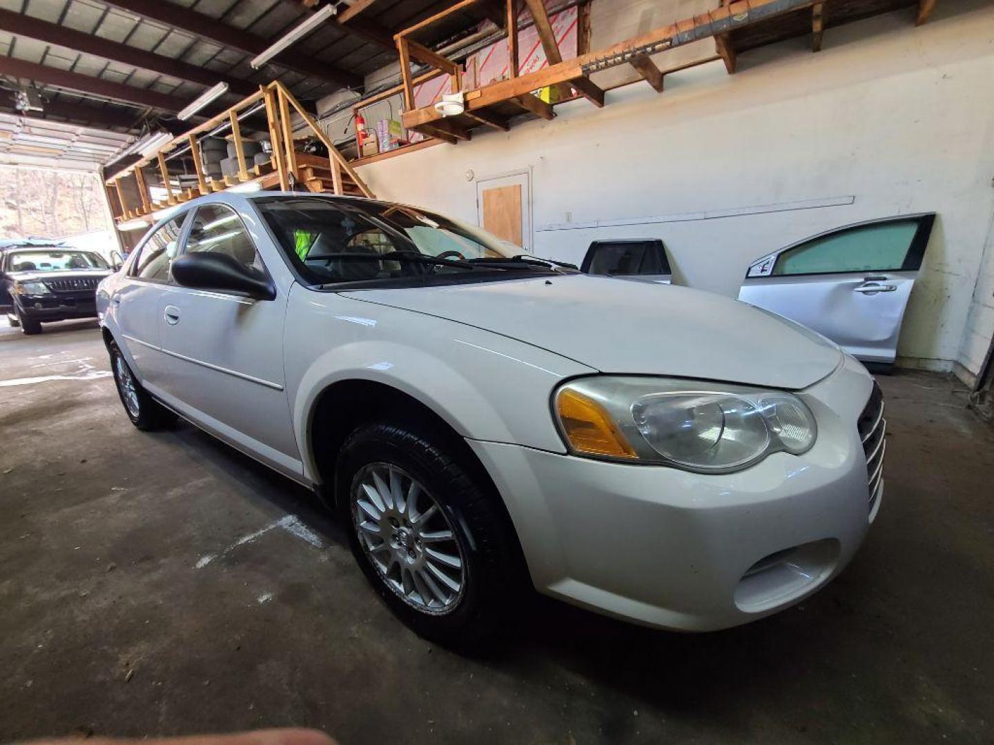 2005 WHITE CHRYSLER SEBRING TOURING (1C3EL56R05N) with an 2.7L engine, Automatic transmission, located at 117 North Cameron Street, Harrisburg, PA, 17101, (717) 963-8962, 40.266762, -76.875259 - WE FINANCE!!! Good Credit/ Bad Credit/ No Credit - ALL Trade-Ins Welcomed!!! ***Guaranteed Credit Approval*** APPLY ONLINE or CALL us TODAY ;) Internet Prices and Marketplace Prices are SPECIAL discounted ***CASH DEALS*** Retail Prices are higher. Please call us to discuss your cash and finan - Photo#2