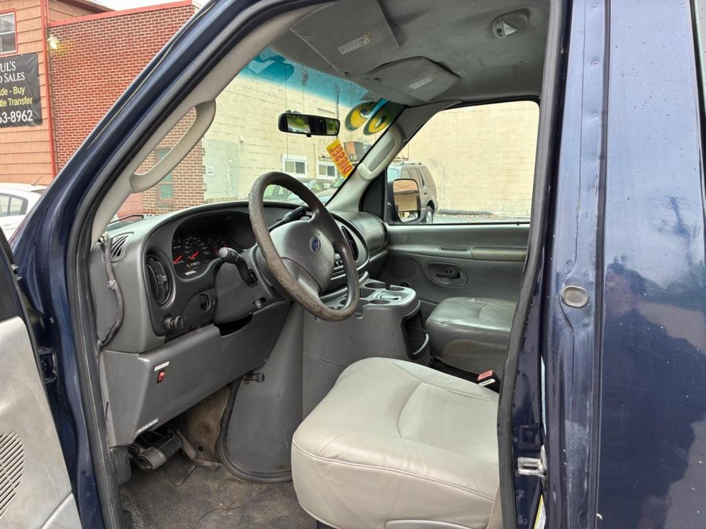 2005 BLUE FORD ECONOLINE E350 SUPER DUTY VAN (1FTSE34P85H) with an 6.0L engine, Automatic transmission, located at 117 North Cameron Street, Harrisburg, PA, 17101, (717) 963-8962, 40.266762, -76.875259 - WE FINANCE!!! MOST vehicles are available for financing. Good Credit/ Challenged Credit/ No Credit - ALL Trade-Ins Welcomed!!! APPLY ONLINE or CALL us TODAY Please call us to discuss your cash and/or financing options. Thanks for checking our inventory! We're here to help. - Photo#11