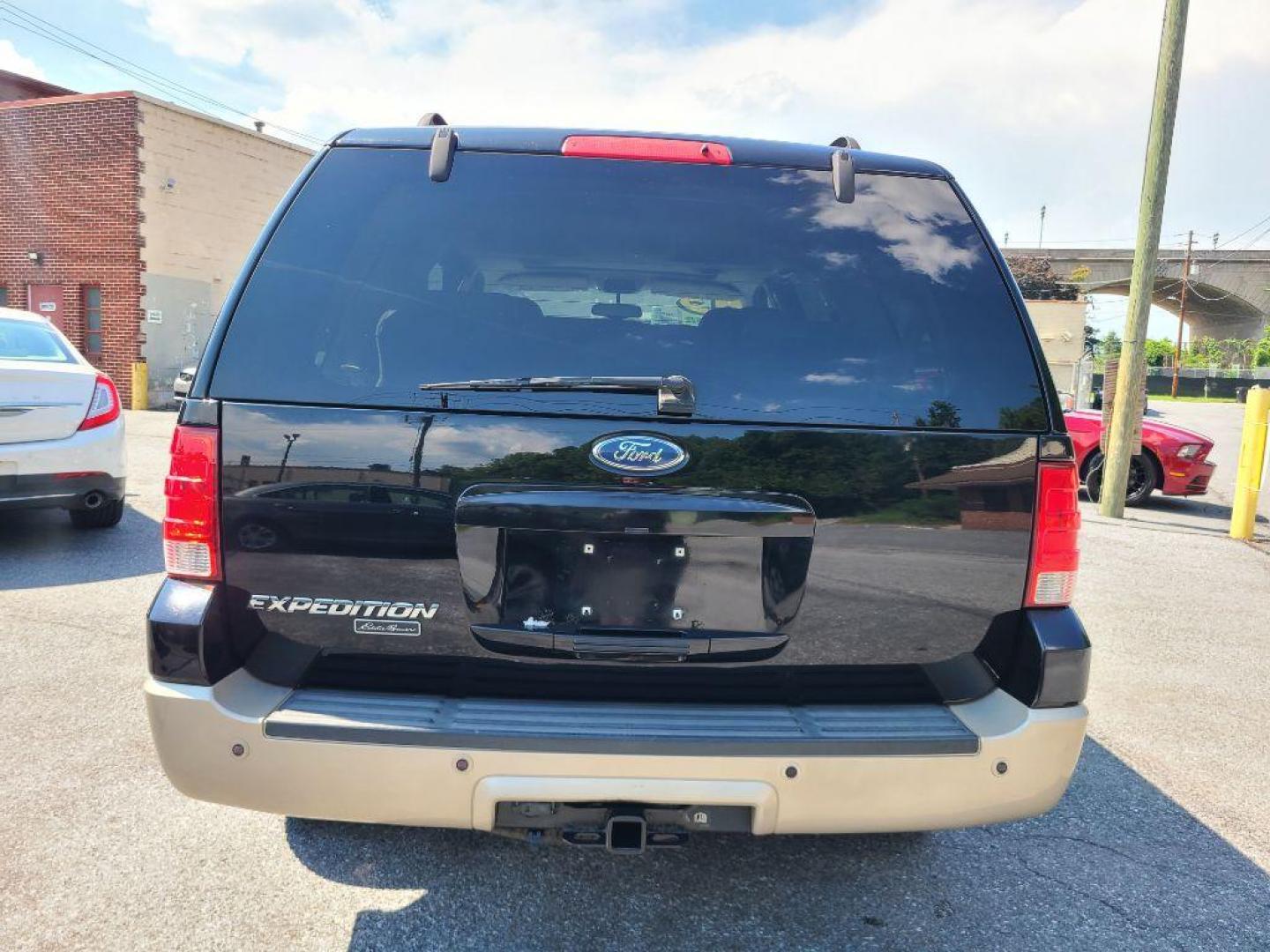 2005 BLACK FORD EXPEDITION EDDIE BAUER (1FMFU18545L) with an 5.4L engine, Automatic transmission, located at 117 North Cameron Street, Harrisburg, PA, 17101, (717) 963-8962, 40.266762, -76.875259 - WE FINANCE!!! Good Credit/ Bad Credit/ No Credit - ALL Trade-Ins Welcomed!!! ***Guaranteed Credit Approval*** APPLY ONLINE or CALL us TODAY ;) Internet Prices and Marketplace Prices are SPECIAL discounted ***CASH DEALS*** Retail Prices are higher. Please call us to discuss your cash and finan - Photo#1