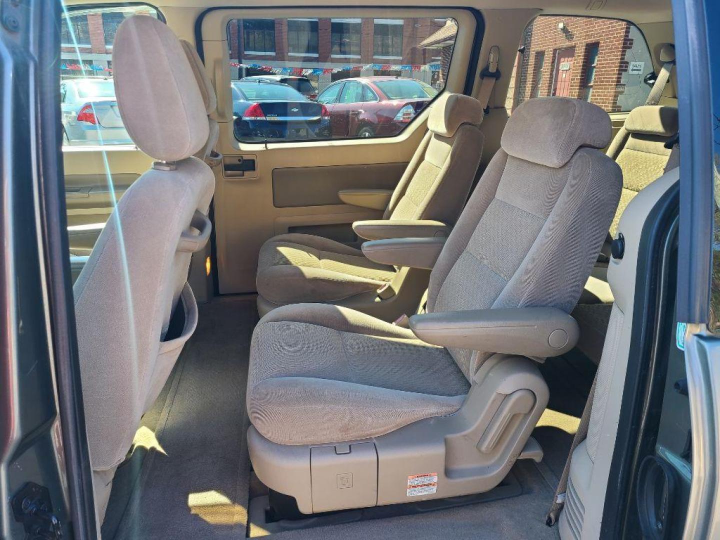 2005 GREEN FORD FREESTAR SEL (2FMZA52295B) with an 4.2L engine, Automatic transmission, located at 117 North Cameron Street, Harrisburg, PA, 17101, (717) 963-8962, 40.266762, -76.875259 - WE FINANCE!!! Good Credit/ Bad Credit/ No Credit - ALL Trade-Ins Welcomed!!! ***Guaranteed Credit Approval*** APPLY ONLINE or CALL us TODAY ;) Internet Prices and Marketplace Prices are SPECIAL discounted ***CASH DEALS*** Retail Prices are higher. Please call us to discuss your cash and finan - Photo#13