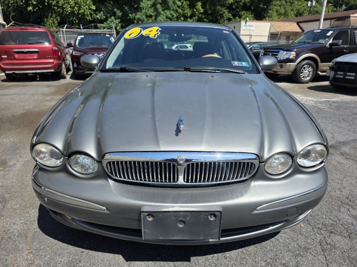 2005 GREY JAGUAR X-TYPE 3.0 (SAJWA51C65W) with an 3.0L engine, Automatic transmission, located at 7981 Paxton Street, Harrisburg, PA, 17111, (717) 561-2926, 40.261490, -76.749229 - $1600 CASH DEAL, RUNS AND DRIVES. TRADE IN SPECIAL. INSPECTED TIL 12/26 AS-IS- Photo#7