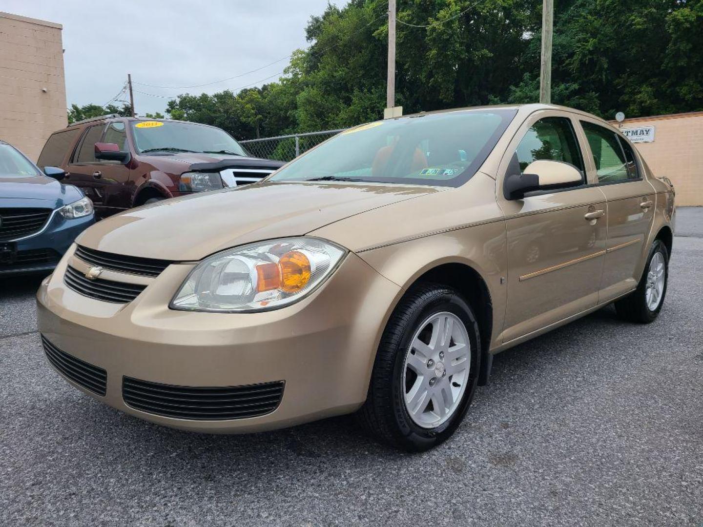 2006 TAN CHEVROLET COBALT LT (1G1AL55F867) with an 2.2L engine, Automatic transmission, located at 117 North Cameron Street, Harrisburg, PA, 17101, (717) 963-8962, 40.266762, -76.875259 - WE FINANCE!!! Good Credit/ Bad Credit/ No Credit - ALL Trade-Ins Welcomed!!! ***Guaranteed Credit Approval*** APPLY ONLINE or CALL us TODAY ;) Internet Prices and Marketplace Prices are SPECIAL discounted ***CASH DEALS*** Retail Prices are higher. Please call us to discuss your cash and finan - Photo#0