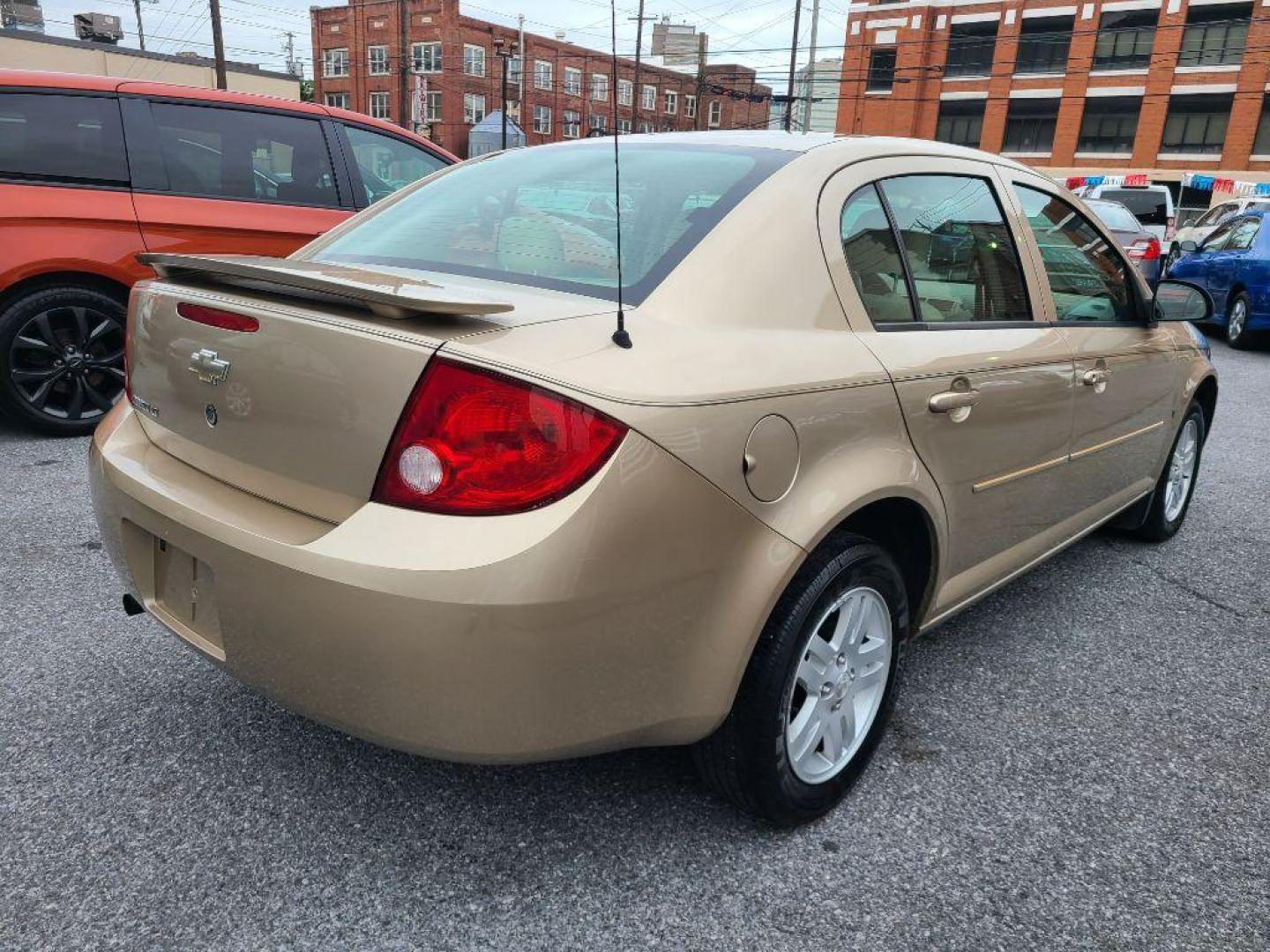 2006 TAN CHEVROLET COBALT LT (1G1AL55F867) with an 2.2L engine, Automatic transmission, located at 117 North Cameron Street, Harrisburg, PA, 17101, (717) 963-8962, 40.266762, -76.875259 - WE FINANCE!!! Good Credit/ Bad Credit/ No Credit - ALL Trade-Ins Welcomed!!! ***Guaranteed Credit Approval*** APPLY ONLINE or CALL us TODAY ;) Internet Prices and Marketplace Prices are SPECIAL discounted ***CASH DEALS*** Retail Prices are higher. Please call us to discuss your cash and finan - Photo#4
