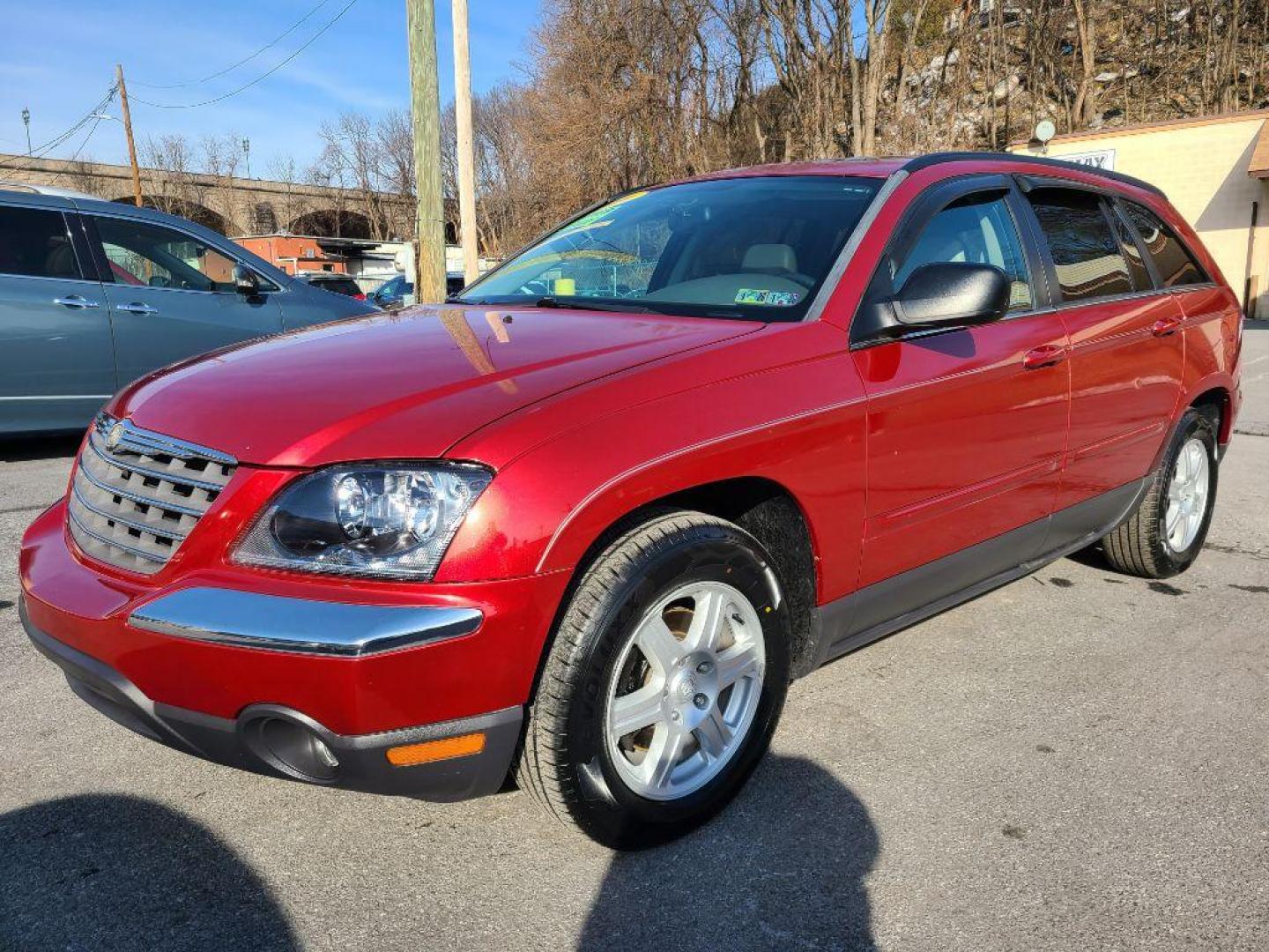 2006 RED CHRYSLER PACIFICA TOURING (2A8GF68436R) with an 3.5L engine, Automatic transmission, located at 117 North Cameron Street, Harrisburg, PA, 17101, (717) 963-8962, 40.266762, -76.875259 - WE FINANCE!!! Good Credit/ Bad Credit/ No Credit - ALL Trade-Ins Welcomed!!! ***Guaranteed Credit Approval*** APPLY ONLINE or CALL us TODAY ;) Internet Prices and Marketplace Prices are SPECIAL discounted ***CASH DEALS*** Retail Prices are higher. Please call us to discuss your cash and finan - Photo#0
