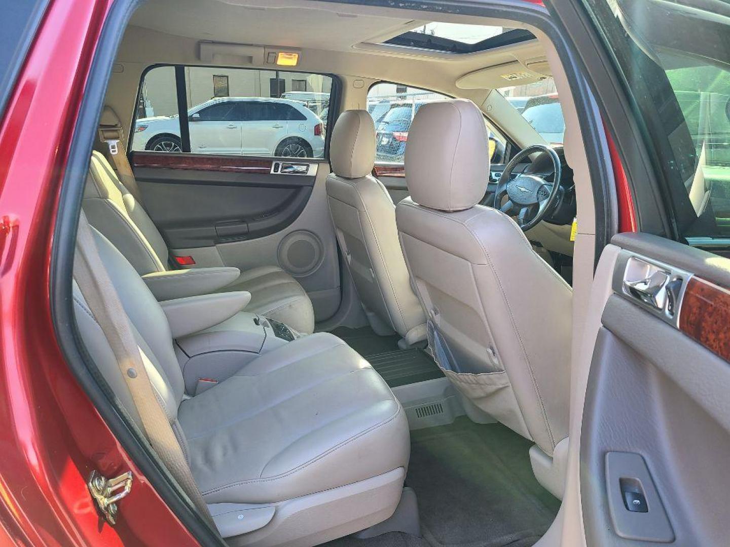 2006 RED CHRYSLER PACIFICA TOURING (2A8GF68436R) with an 3.5L engine, Automatic transmission, located at 117 North Cameron Street, Harrisburg, PA, 17101, (717) 963-8962, 40.266762, -76.875259 - WE FINANCE!!! Good Credit/ Bad Credit/ No Credit - ALL Trade-Ins Welcomed!!! ***Guaranteed Credit Approval*** APPLY ONLINE or CALL us TODAY ;) Internet Prices and Marketplace Prices are SPECIAL discounted ***CASH DEALS*** Retail Prices are higher. Please call us to discuss your cash and finan - Photo#10