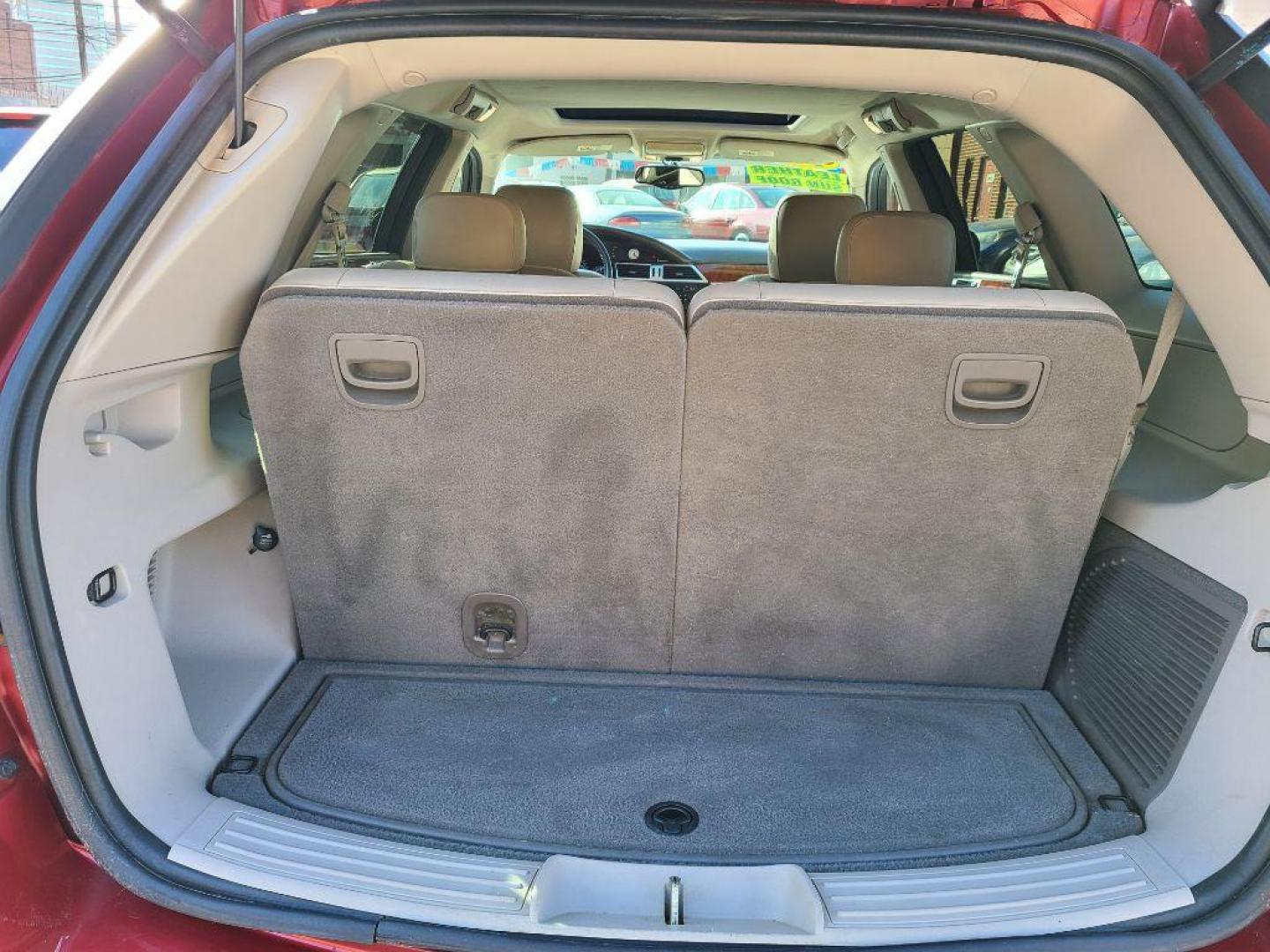 2006 RED CHRYSLER PACIFICA TOURING (2A8GF68436R) with an 3.5L engine, Automatic transmission, located at 117 North Cameron Street, Harrisburg, PA, 17101, (717) 963-8962, 40.266762, -76.875259 - WE FINANCE!!! Good Credit/ Bad Credit/ No Credit - ALL Trade-Ins Welcomed!!! ***Guaranteed Credit Approval*** APPLY ONLINE or CALL us TODAY ;) Internet Prices and Marketplace Prices are SPECIAL discounted ***CASH DEALS*** Retail Prices are higher. Please call us to discuss your cash and finan - Photo#14