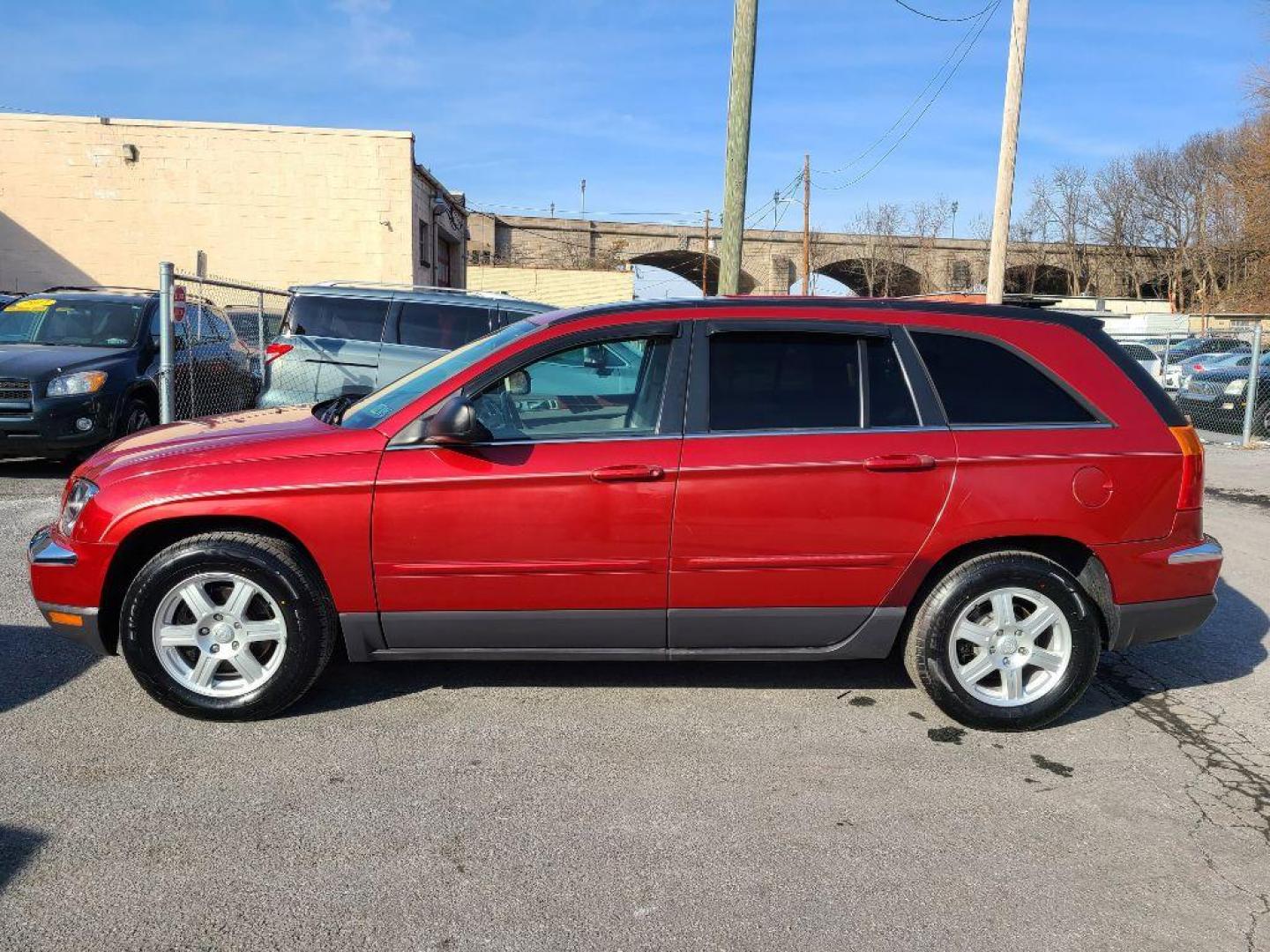 2006 RED CHRYSLER PACIFICA TOURING (2A8GF68436R) with an 3.5L engine, Automatic transmission, located at 117 North Cameron Street, Harrisburg, PA, 17101, (717) 963-8962, 40.266762, -76.875259 - WE FINANCE!!! Good Credit/ Bad Credit/ No Credit - ALL Trade-Ins Welcomed!!! ***Guaranteed Credit Approval*** APPLY ONLINE or CALL us TODAY ;) Internet Prices and Marketplace Prices are SPECIAL discounted ***CASH DEALS*** Retail Prices are higher. Please call us to discuss your cash and finan - Photo#1