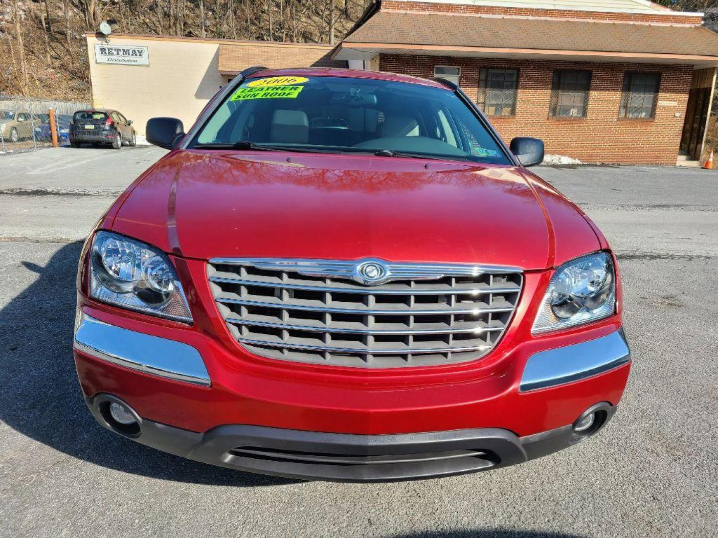 2006 RED CHRYSLER PACIFICA TOURING (2A8GF68436R) with an 3.5L engine, Automatic transmission, located at 117 North Cameron Street, Harrisburg, PA, 17101, (717) 963-8962, 40.266762, -76.875259 - WE FINANCE!!! Good Credit/ Bad Credit/ No Credit - ALL Trade-Ins Welcomed!!! ***Guaranteed Credit Approval*** APPLY ONLINE or CALL us TODAY ;) Internet Prices and Marketplace Prices are SPECIAL discounted ***CASH DEALS*** Retail Prices are higher. Please call us to discuss your cash and finan - Photo#7