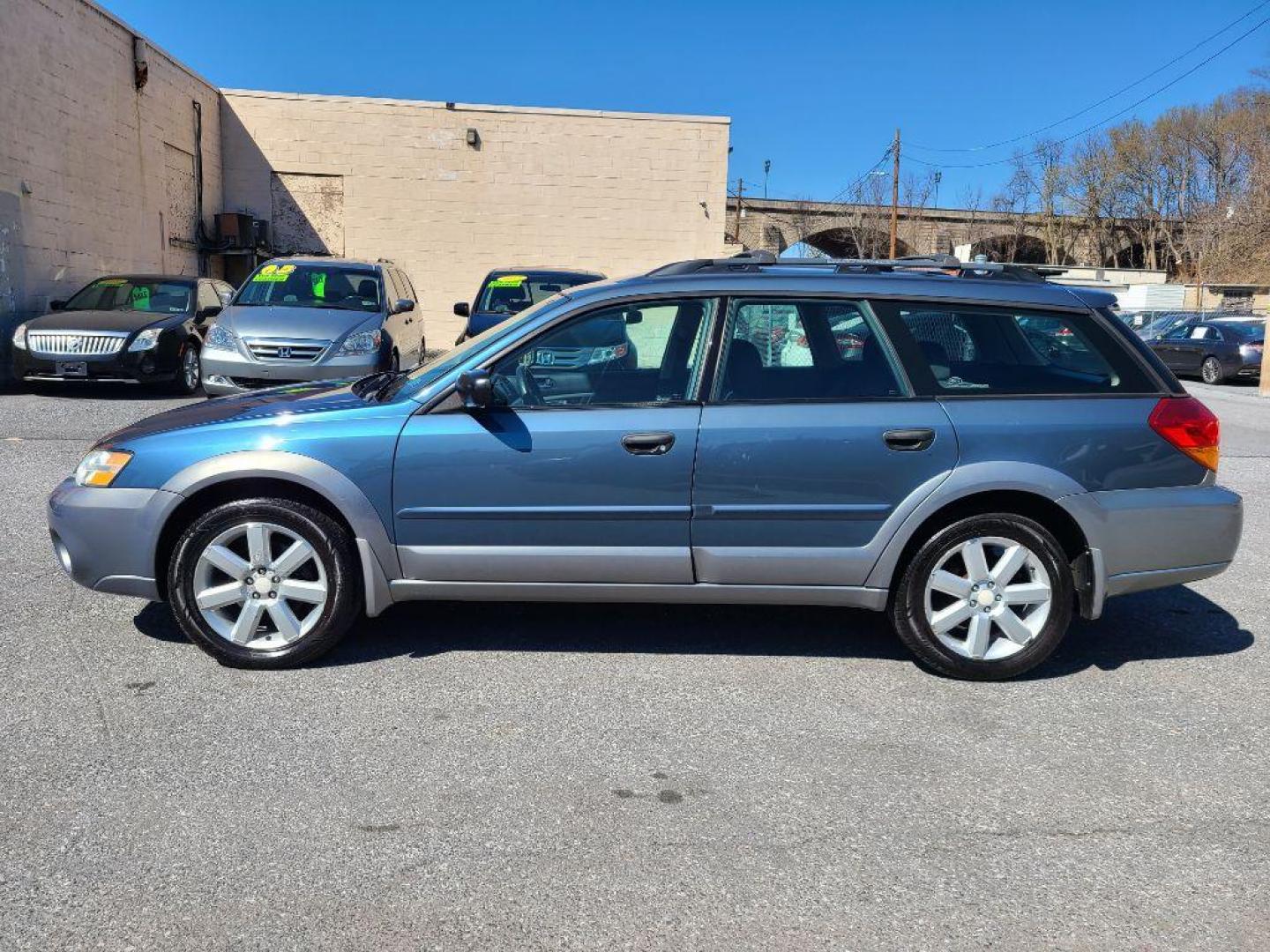 2006 BLUE SUBARU LEGACY OUTBACK 2.5I (4S4BP61C767) with an 2.5L engine, Automatic transmission, located at 117 North Cameron Street, Harrisburg, PA, 17101, (717) 963-8962, 40.266762, -76.875259 - WE FINANCE!!! Good Credit/ Bad Credit/ No Credit - ALL Trade-Ins Welcomed!!! ***Guaranteed Credit Approval*** APPLY ONLINE or CALL us TODAY ;) Internet Prices and Marketplace Prices are SPECIAL discounted ***CASH DEALS*** Retail Prices are higher. Please call us to discuss your cash and finan - Photo#1
