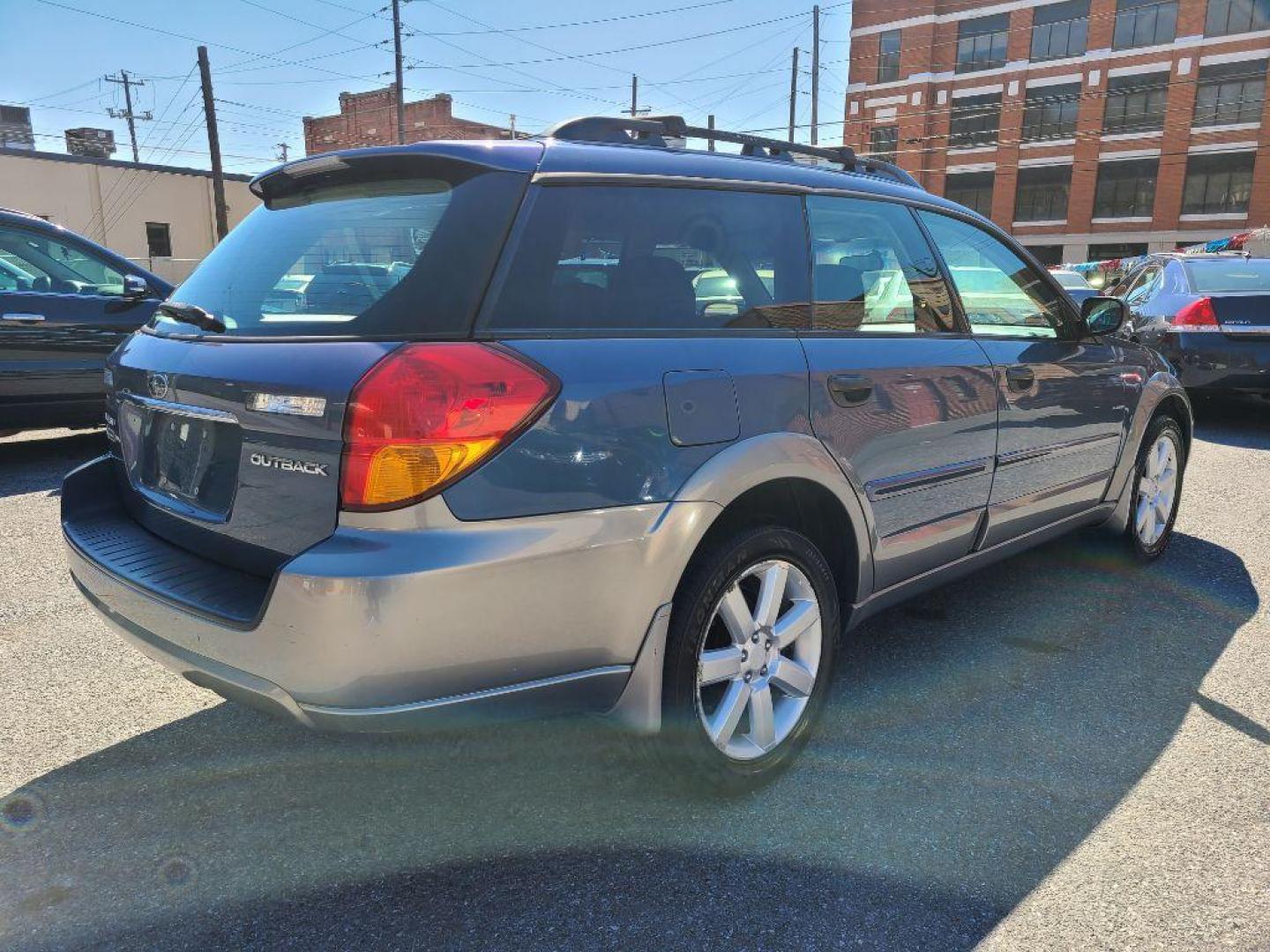 2006 BLUE SUBARU LEGACY OUTBACK 2.5I (4S4BP61C767) with an 2.5L engine, Automatic transmission, located at 117 North Cameron Street, Harrisburg, PA, 17101, (717) 963-8962, 40.266762, -76.875259 - WE FINANCE!!! Good Credit/ Bad Credit/ No Credit - ALL Trade-Ins Welcomed!!! ***Guaranteed Credit Approval*** APPLY ONLINE or CALL us TODAY ;) Internet Prices and Marketplace Prices are SPECIAL discounted ***CASH DEALS*** Retail Prices are higher. Please call us to discuss your cash and finan - Photo#4