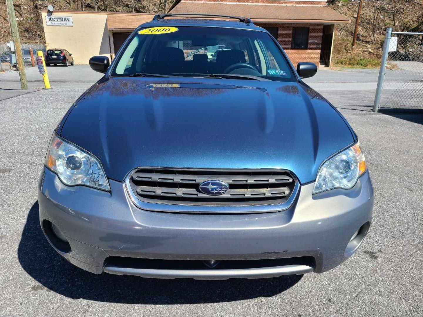 2006 BLUE SUBARU LEGACY OUTBACK 2.5I (4S4BP61C767) with an 2.5L engine, Automatic transmission, located at 117 North Cameron Street, Harrisburg, PA, 17101, (717) 963-8962, 40.266762, -76.875259 - WE FINANCE!!! Good Credit/ Bad Credit/ No Credit - ALL Trade-Ins Welcomed!!! ***Guaranteed Credit Approval*** APPLY ONLINE or CALL us TODAY ;) Internet Prices and Marketplace Prices are SPECIAL discounted ***CASH DEALS*** Retail Prices are higher. Please call us to discuss your cash and finan - Photo#7