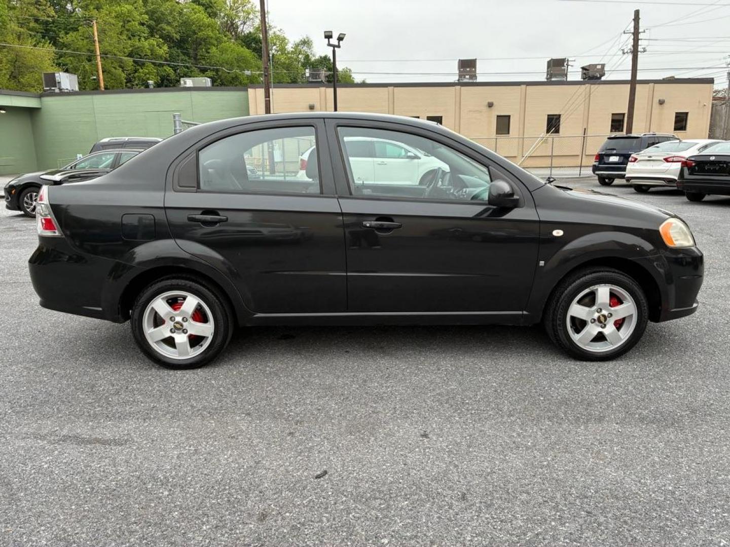 2007 BLACK CHEVROLET AVEO LT (KL1TG56647B) with an 1.6L engine, Automatic transmission, located at 117 North Cameron Street, Harrisburg, PA, 17101, (717) 963-8962, 40.266762, -76.875259 - WE FINANCE!!! Good Credit/ Challenged Credit/ No Credit - ALL Trade-Ins Welcomed!!! APPLY ONLINE or CALL us TODAY ;) Please call us to discuss your cash and/or financing options. - Photo#5