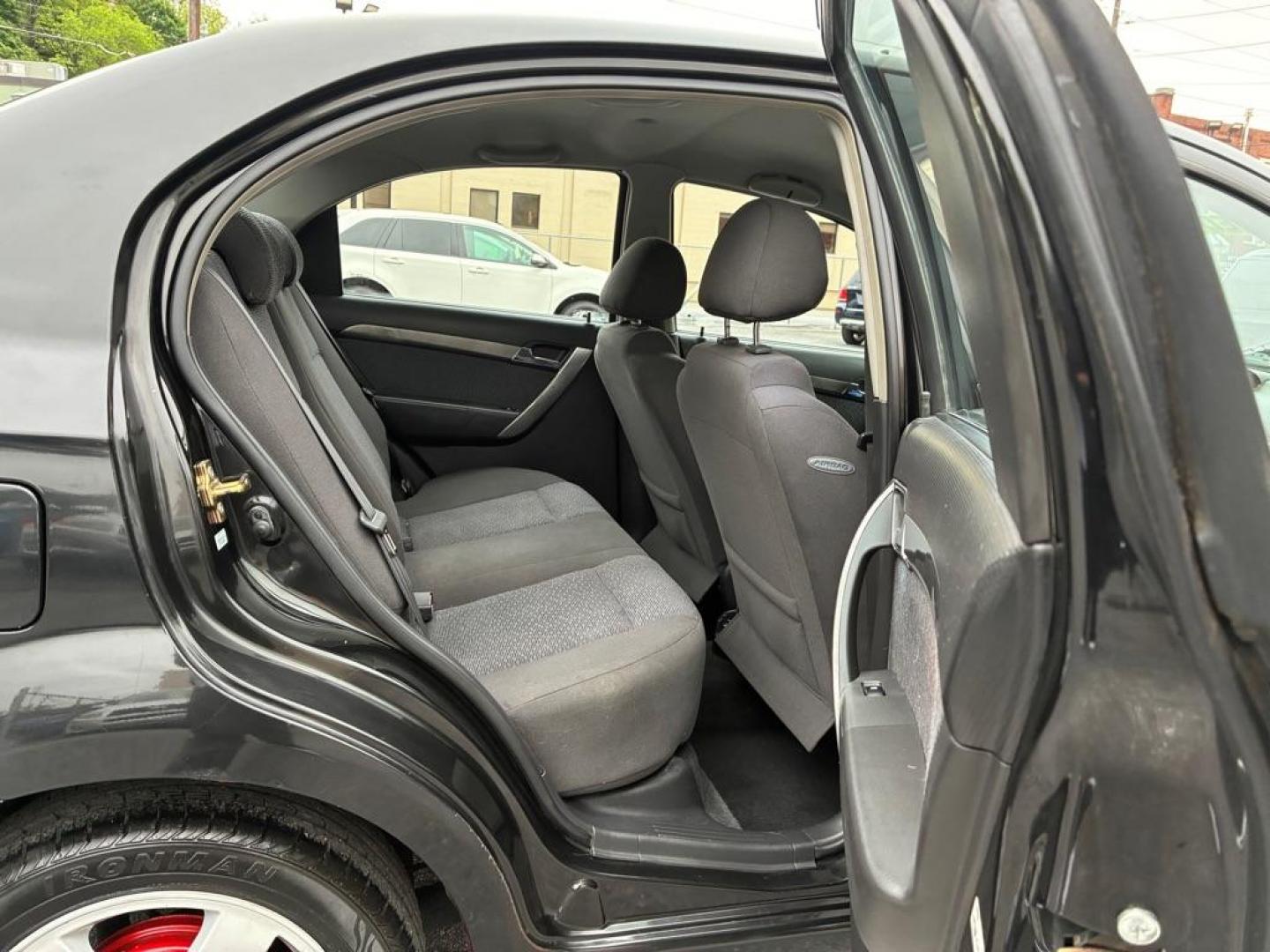 2007 BLACK CHEVROLET AVEO LT (KL1TG56647B) with an 1.6L engine, Automatic transmission, located at 117 North Cameron Street, Harrisburg, PA, 17101, (717) 963-8962, 40.266762, -76.875259 - WE FINANCE!!! Good Credit/ Challenged Credit/ No Credit - ALL Trade-Ins Welcomed!!! APPLY ONLINE or CALL us TODAY ;) Please call us to discuss your cash and/or financing options. - Photo#9