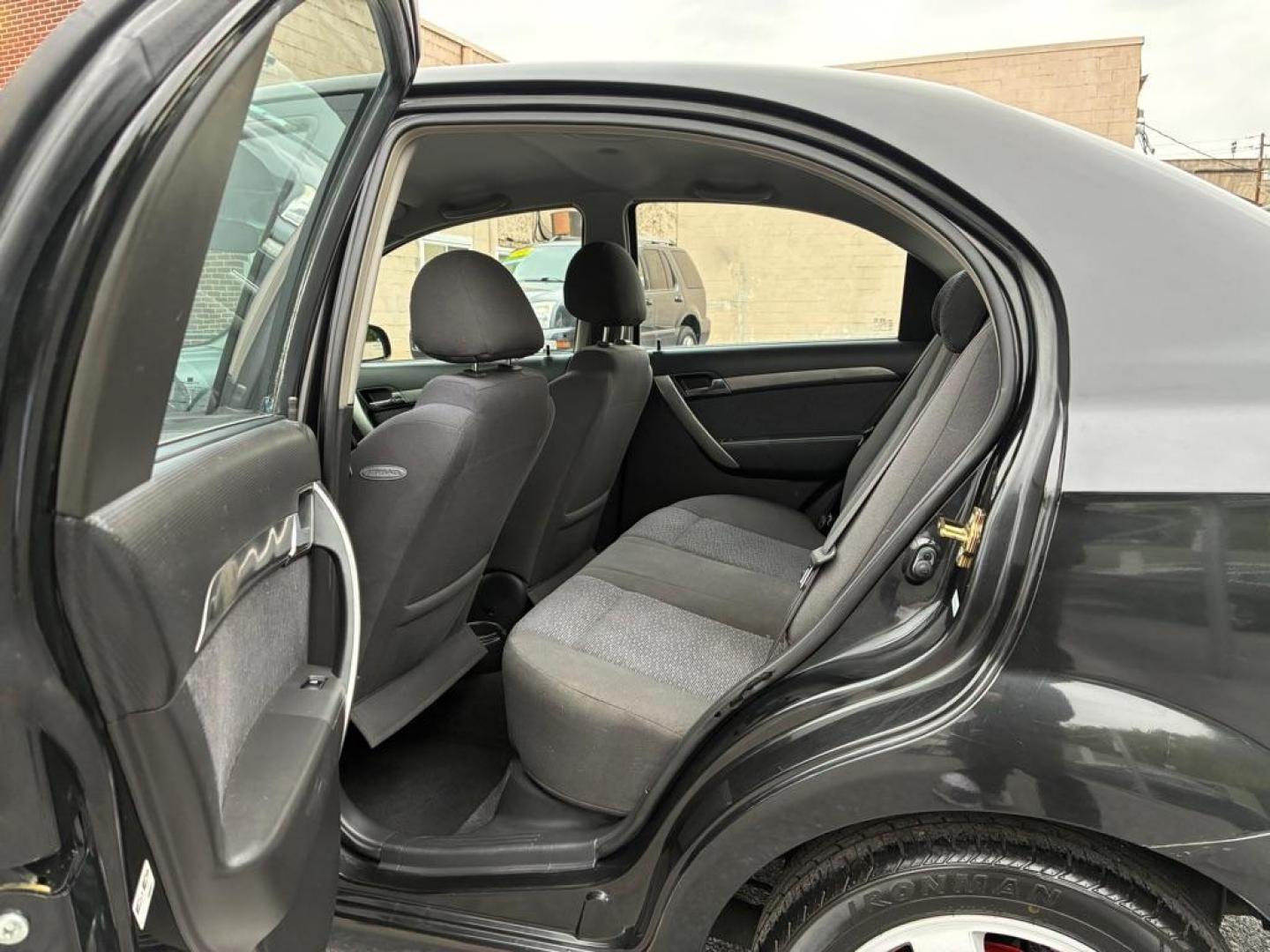 2007 BLACK CHEVROLET AVEO LT (KL1TG56647B) with an 1.6L engine, Automatic transmission, located at 117 North Cameron Street, Harrisburg, PA, 17101, (717) 963-8962, 40.266762, -76.875259 - WE FINANCE!!! Good Credit/ Challenged Credit/ No Credit - ALL Trade-Ins Welcomed!!! APPLY ONLINE or CALL us TODAY ;) Please call us to discuss your cash and/or financing options. - Photo#11