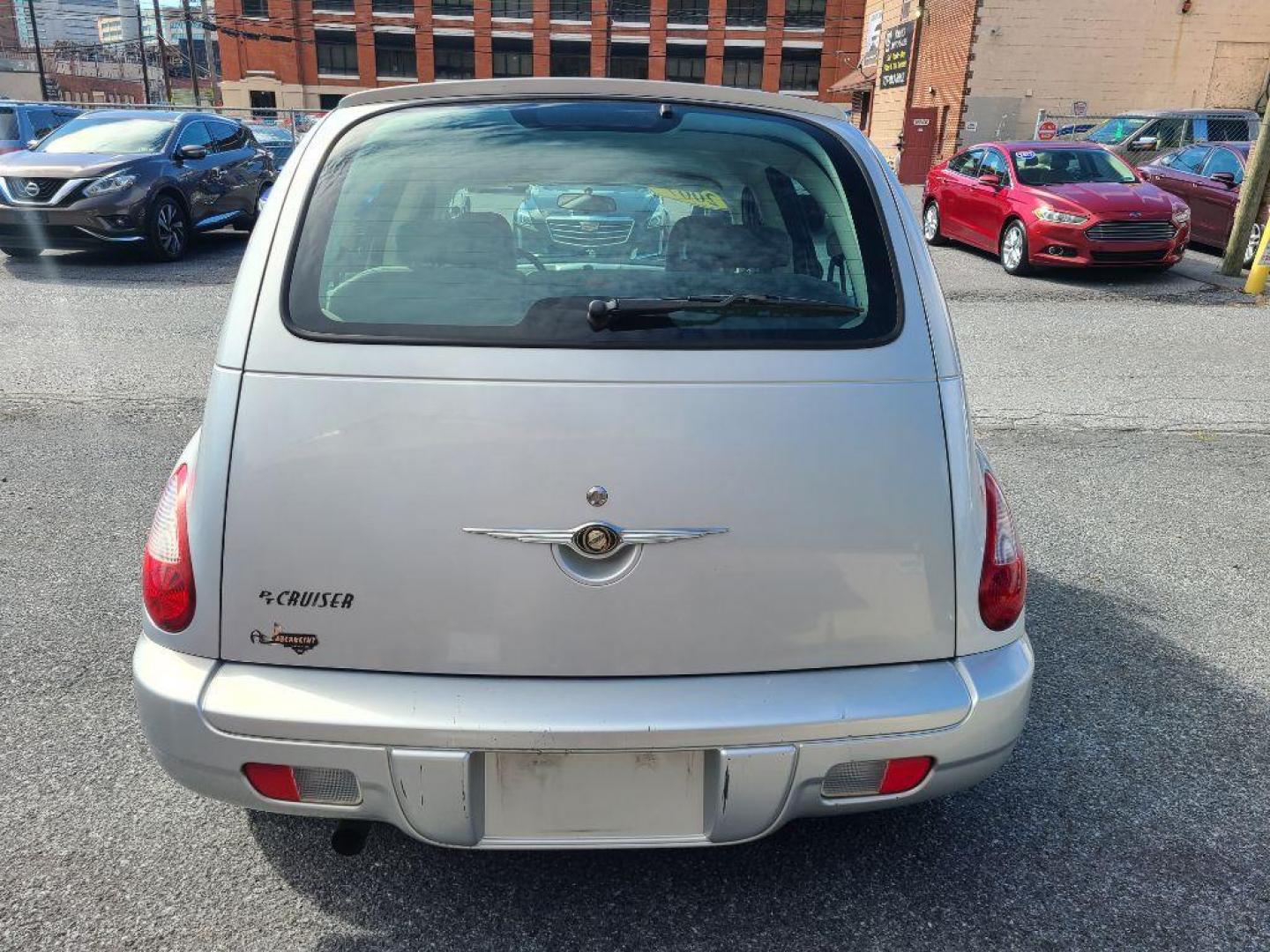 2007 SILVER CHRYSLER PT CRUISER WAGON (3A4FY48B77T) with an 2.4L engine, Automatic transmission, located at 117 North Cameron Street, Harrisburg, PA, 17101, (717) 963-8962, 40.266762, -76.875259 - WE FINANCE!!! Good Credit/ Bad Credit/ No Credit - ALL Trade-Ins Welcomed!!! ***Guaranteed Credit Approval*** APPLY ONLINE or CALL us TODAY ;) Please call us to discuss your cash and financing options. - Photo#3