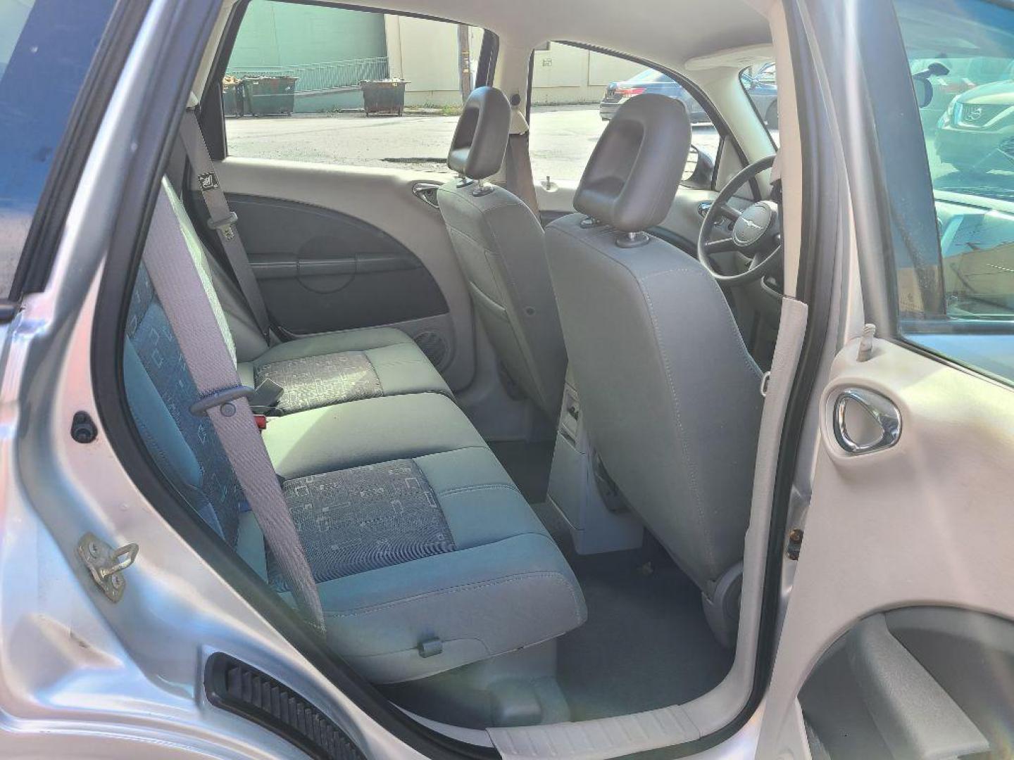 2007 SILVER CHRYSLER PT CRUISER WAGON (3A4FY48B77T) with an 2.4L engine, Automatic transmission, located at 117 North Cameron Street, Harrisburg, PA, 17101, (717) 963-8962, 40.266762, -76.875259 - WE FINANCE!!! Good Credit/ Bad Credit/ No Credit - ALL Trade-Ins Welcomed!!! ***Guaranteed Credit Approval*** APPLY ONLINE or CALL us TODAY ;) Please call us to discuss your cash and financing options. - Photo#10