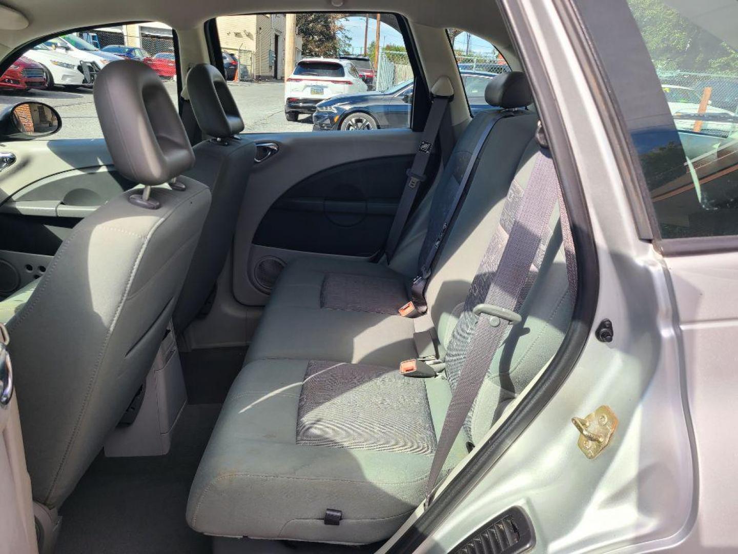 2007 SILVER CHRYSLER PT CRUISER WAGON (3A4FY48B77T) with an 2.4L engine, Automatic transmission, located at 117 North Cameron Street, Harrisburg, PA, 17101, (717) 963-8962, 40.266762, -76.875259 - WE FINANCE!!! Good Credit/ Bad Credit/ No Credit - ALL Trade-Ins Welcomed!!! ***Guaranteed Credit Approval*** APPLY ONLINE or CALL us TODAY ;) Please call us to discuss your cash and financing options. - Photo#12