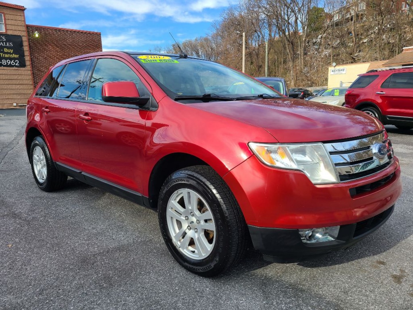 2007 RED FORD EDGE SEL (2FMDK38C77B) with an 3.5L engine, Automatic transmission, located at 117 North Cameron Street, Harrisburg, PA, 17101, (717) 963-8962, 40.266762, -76.875259 - WE FINANCE!!! Good Credit/ Challenged Credit/ No Credit - ALL Trade-Ins Welcomed!!! APPLY ONLINE or CALL us TODAY ;) Please call us to discuss your cash and/or financing options.- Photo#6