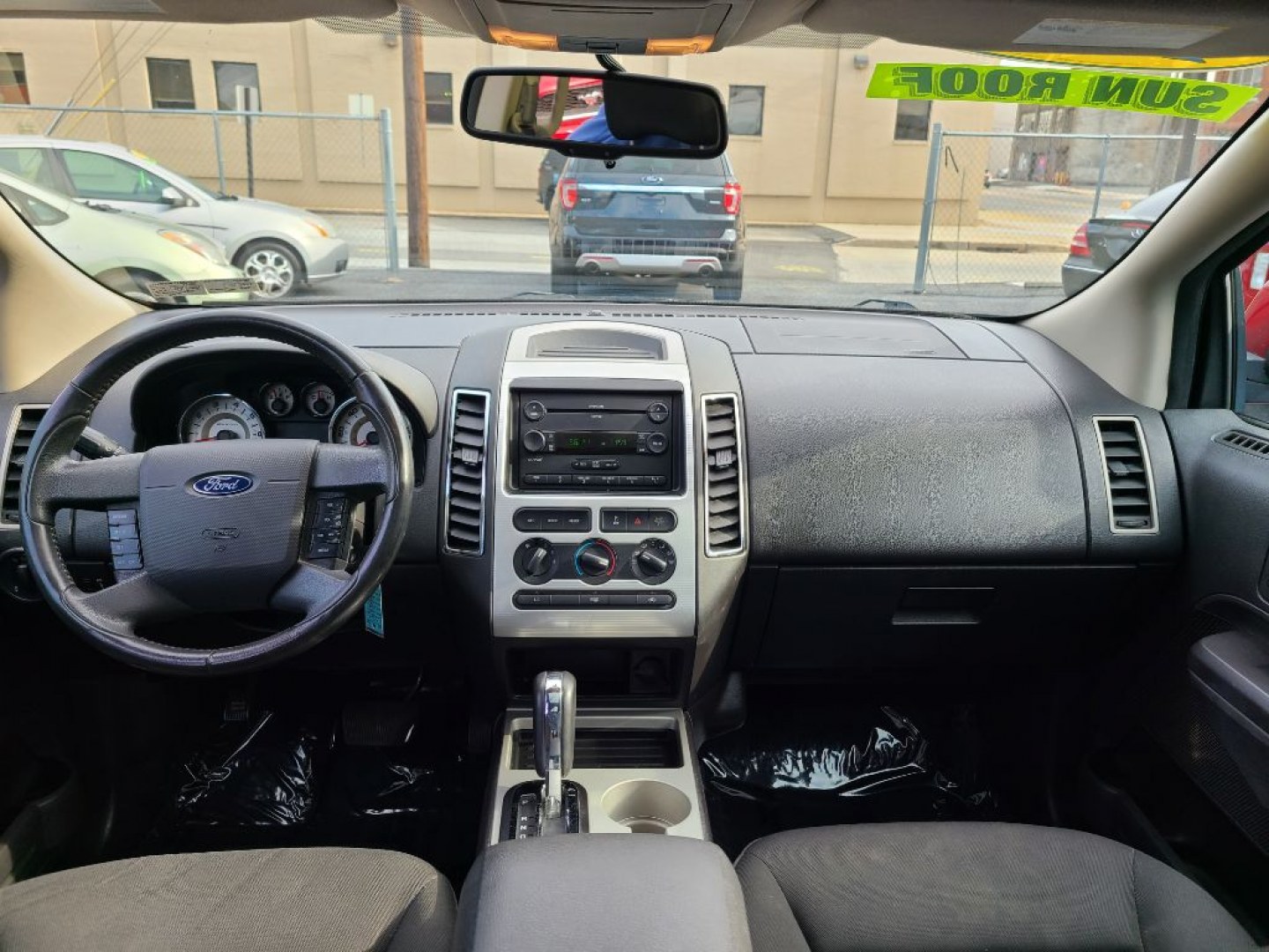 2007 RED FORD EDGE SEL (2FMDK38C77B) with an 3.5L engine, Automatic transmission, located at 117 North Cameron Street, Harrisburg, PA, 17101, (717) 963-8962, 40.266762, -76.875259 - WE FINANCE!!! Good Credit/ Challenged Credit/ No Credit - ALL Trade-Ins Welcomed!!! APPLY ONLINE or CALL us TODAY ;) Please call us to discuss your cash and/or financing options.- Photo#10