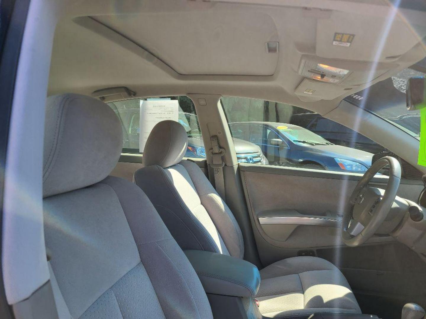 2007 BLUE NISSAN MAXIMA SE (1N4BA41E07C) with an 3.5L engine, Continuously Variable transmission, located at 117 North Cameron Street, Harrisburg, PA, 17101, (717) 963-8962, 40.266762, -76.875259 - WE FINANCE!!! Good Credit/ Bad Credit/ No Credit - ALL Trade-Ins Welcomed!!! ***Guaranteed Credit Approval*** APPLY ONLINE or CALL us TODAY ;) Internet Prices and Marketplace Prices are SPECIAL discounted ***CASH DEALS*** Retail Prices are higher. Please call us to discuss your cash and finan - Photo#8