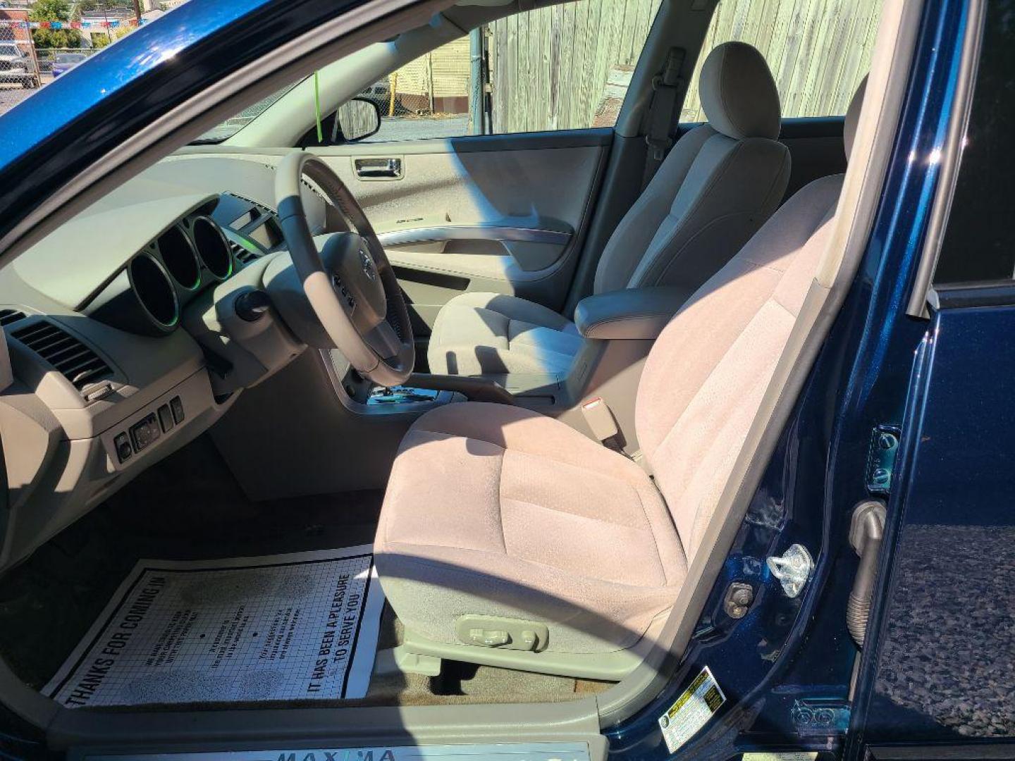 2007 BLUE NISSAN MAXIMA SE (1N4BA41E07C) with an 3.5L engine, Continuously Variable transmission, located at 117 North Cameron Street, Harrisburg, PA, 17101, (717) 963-8962, 40.266762, -76.875259 - WE FINANCE!!! Good Credit/ Bad Credit/ No Credit - ALL Trade-Ins Welcomed!!! ***Guaranteed Credit Approval*** APPLY ONLINE or CALL us TODAY ;) Internet Prices and Marketplace Prices are SPECIAL discounted ***CASH DEALS*** Retail Prices are higher. Please call us to discuss your cash and finan - Photo#14