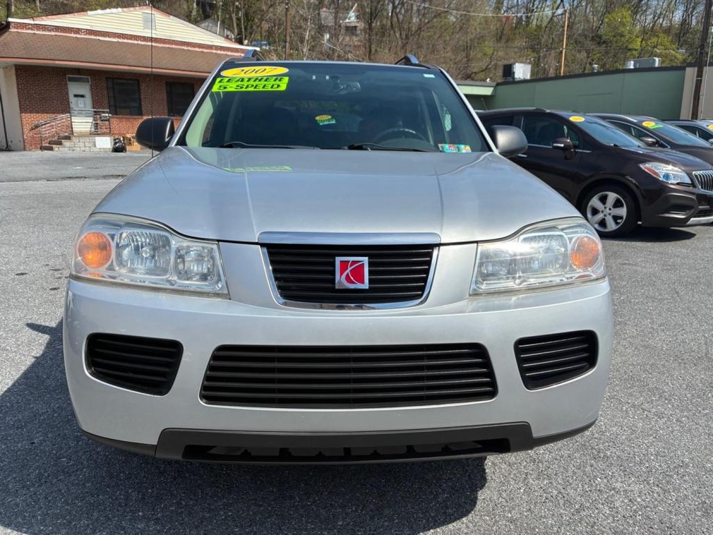 2007 SILVER SATURN VUE VUE I4 (5GZCZ23D37S) with an 2.2L engine, Automatic transmission, located at 117 North Cameron Street, Harrisburg, PA, 17101, (717) 963-8962, 40.266762, -76.875259 - WE FINANCE!!! Good Credit/ Challenged Credit/ No Credit - ALL Trade-Ins Welcomed!!! APPLY ONLINE or CALL us TODAY ;) Please call us to discuss your cash and/or financing options. - Photo#7